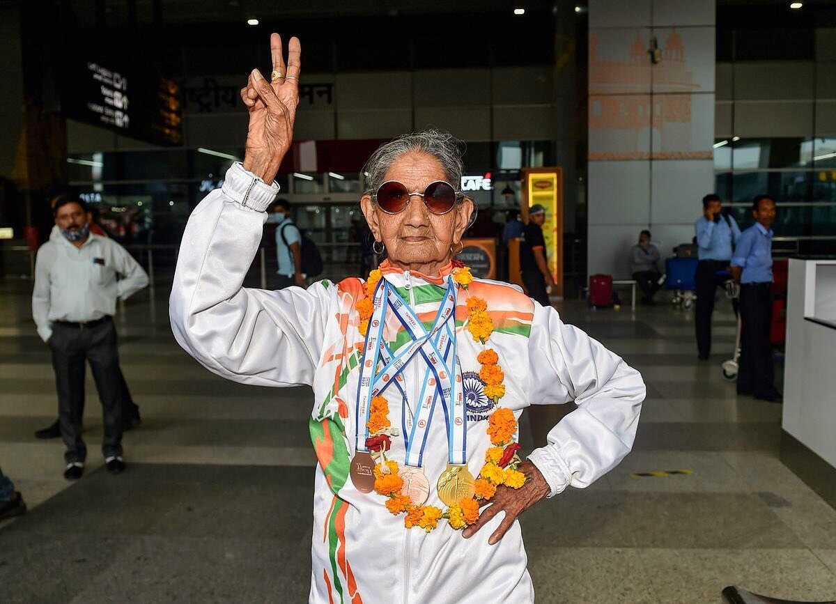AGE NO BAR. A huge congratulations and a heartfelt THANK YOU to the inspiring 94 year old Bhagwani Devi who won gold at the World Masters Athletics Championship just held in Finland. She clocked a timing of 24.74 second in the 100 meters senior citiz
