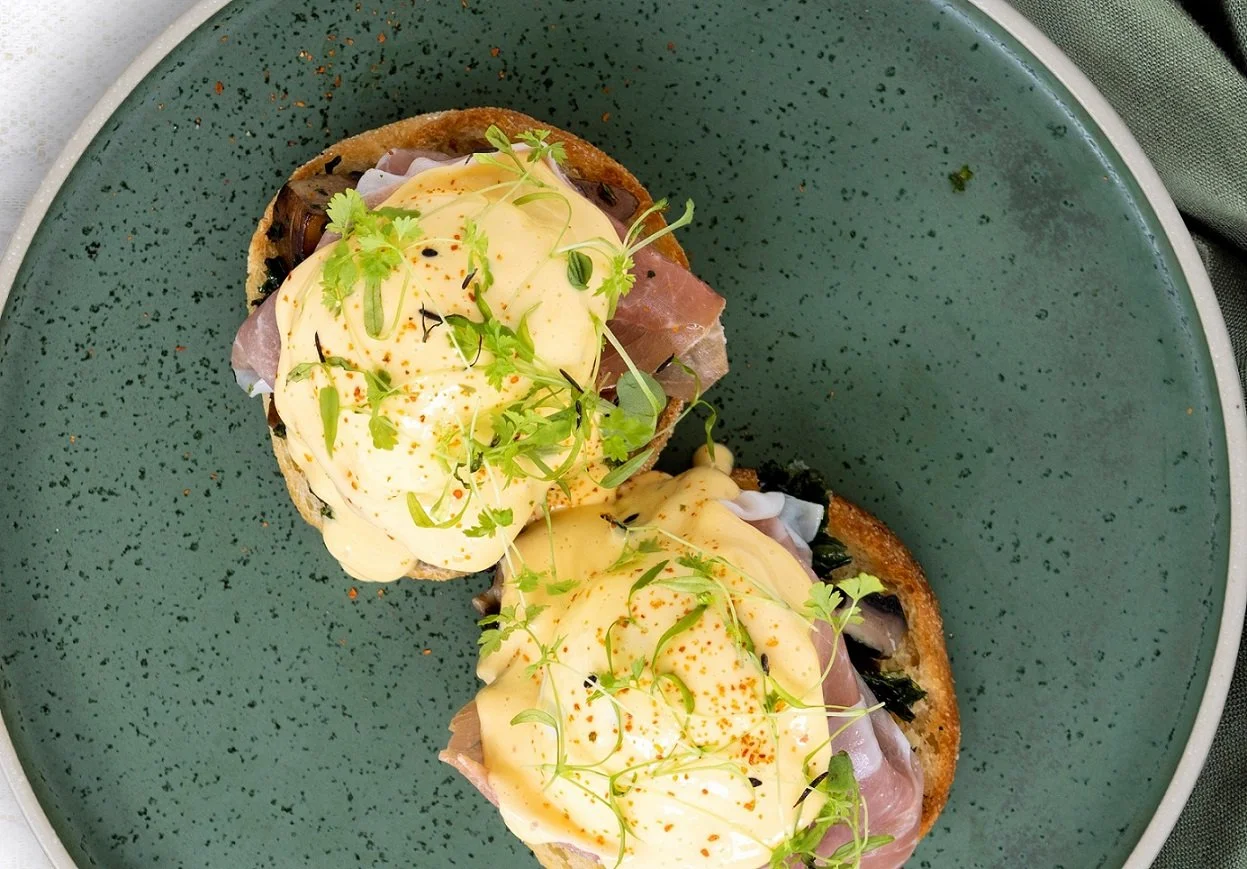 Tanglin Cookhouse Tanglin Eggs Benedict ($27)