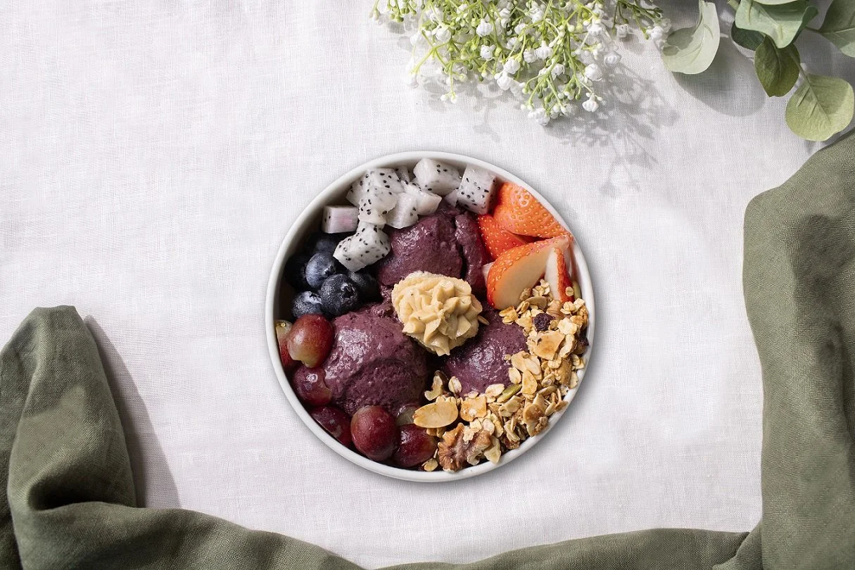 Tanglin Cookhouse Fruits & Granola Açaí Bowl