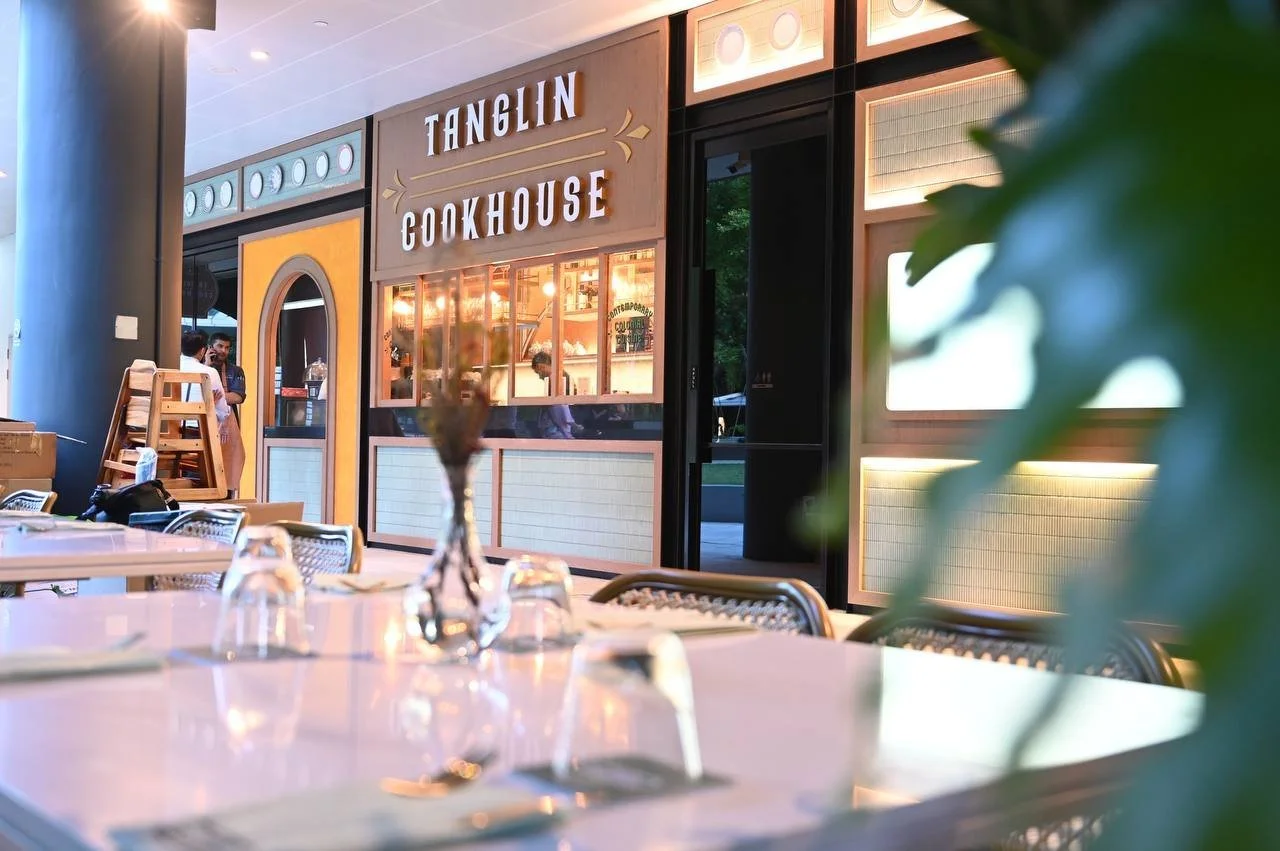 what-to-eat-in-Orchard-singapore-tanglin-cookhouse-alfresco-dining-area.jpeg