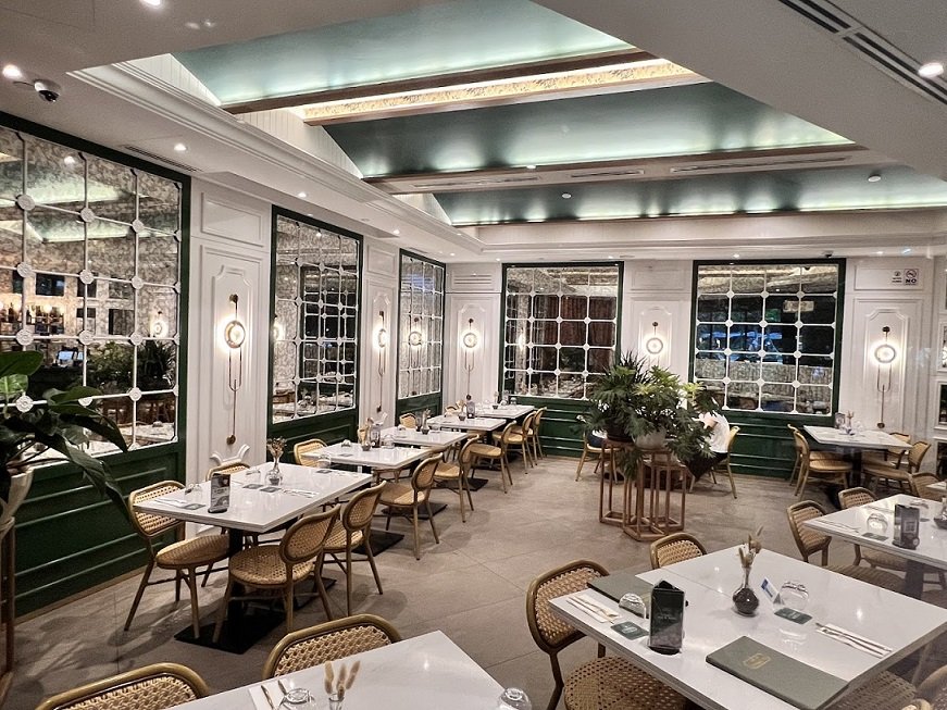 tanglin-cookhouse-plq3-outlet