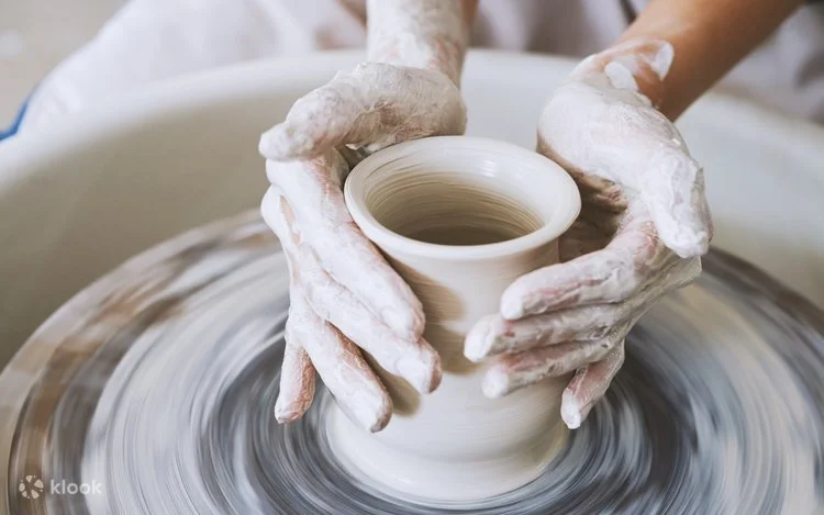 An Easy Afternoon of Pottery Class