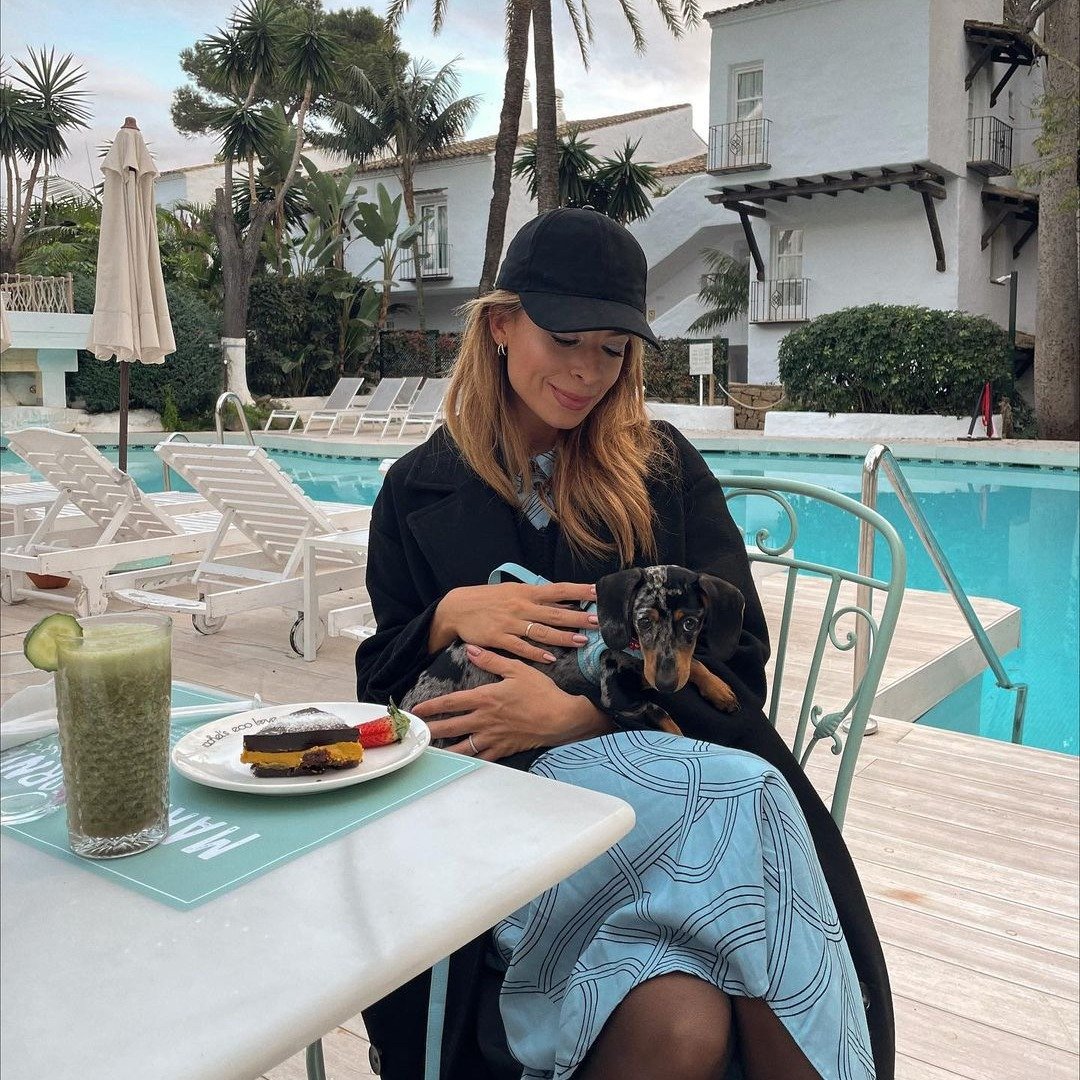 Life is better with coffee and a four-legged friend by your side!
#rachelsecolove #marbella #morning #morningvibes #placetobe #wanderlust #brunch #beautifuldestinations