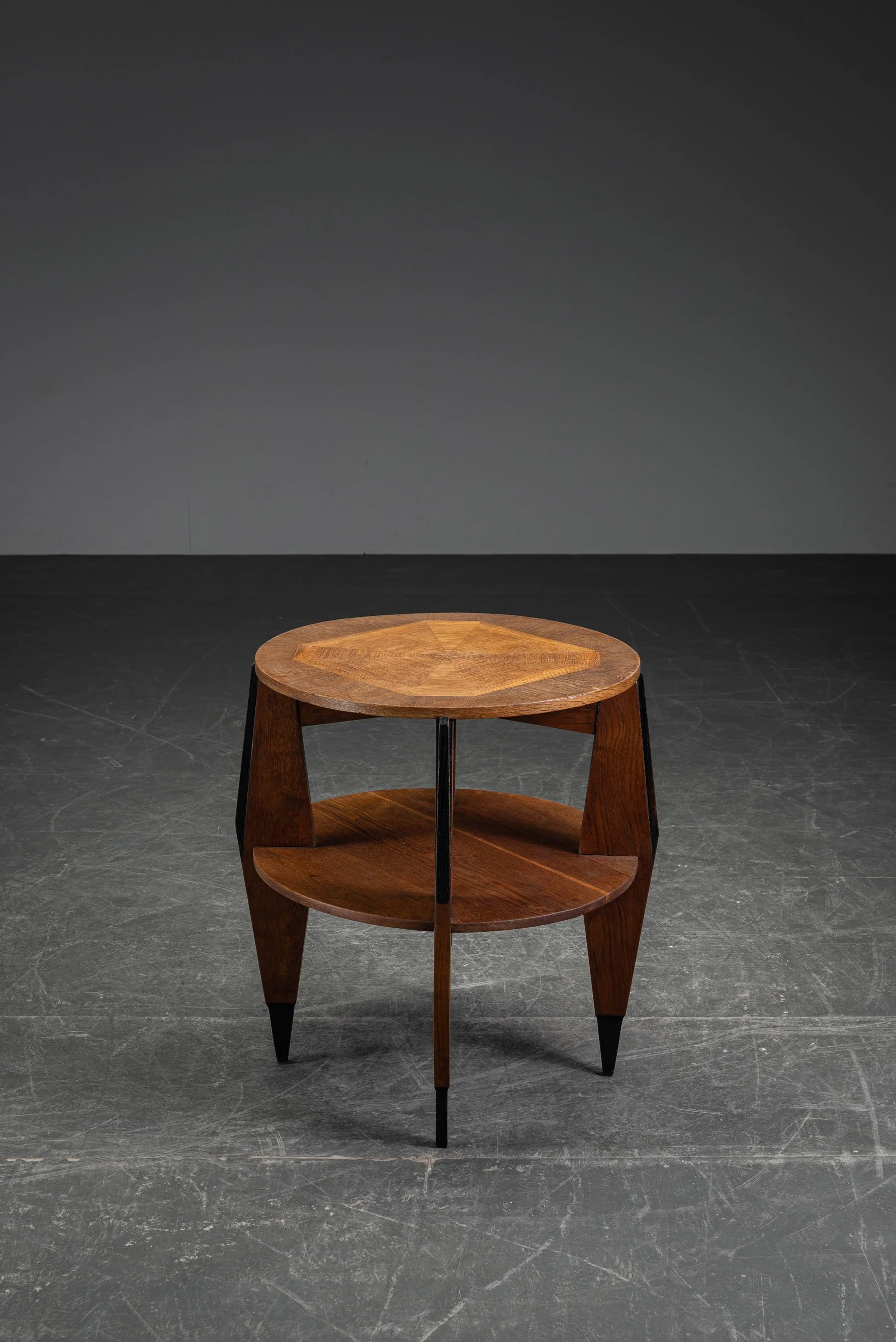 TA-2772025154555-1920s-Amsterdamse-School-Side-Table_05.jpg