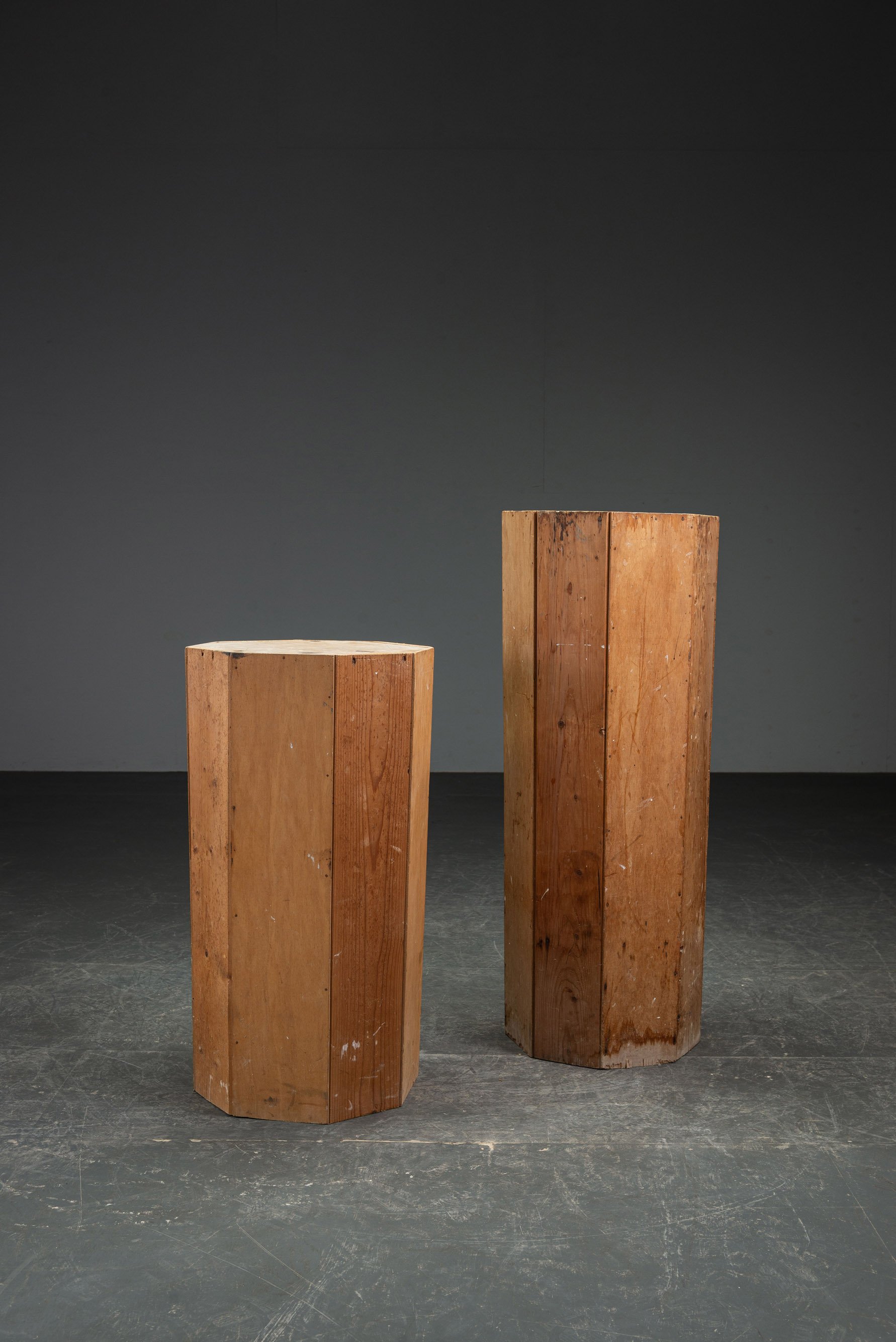 OB-1032026172438-1970s-Sculptural-Pedestal-Set_06.jpg