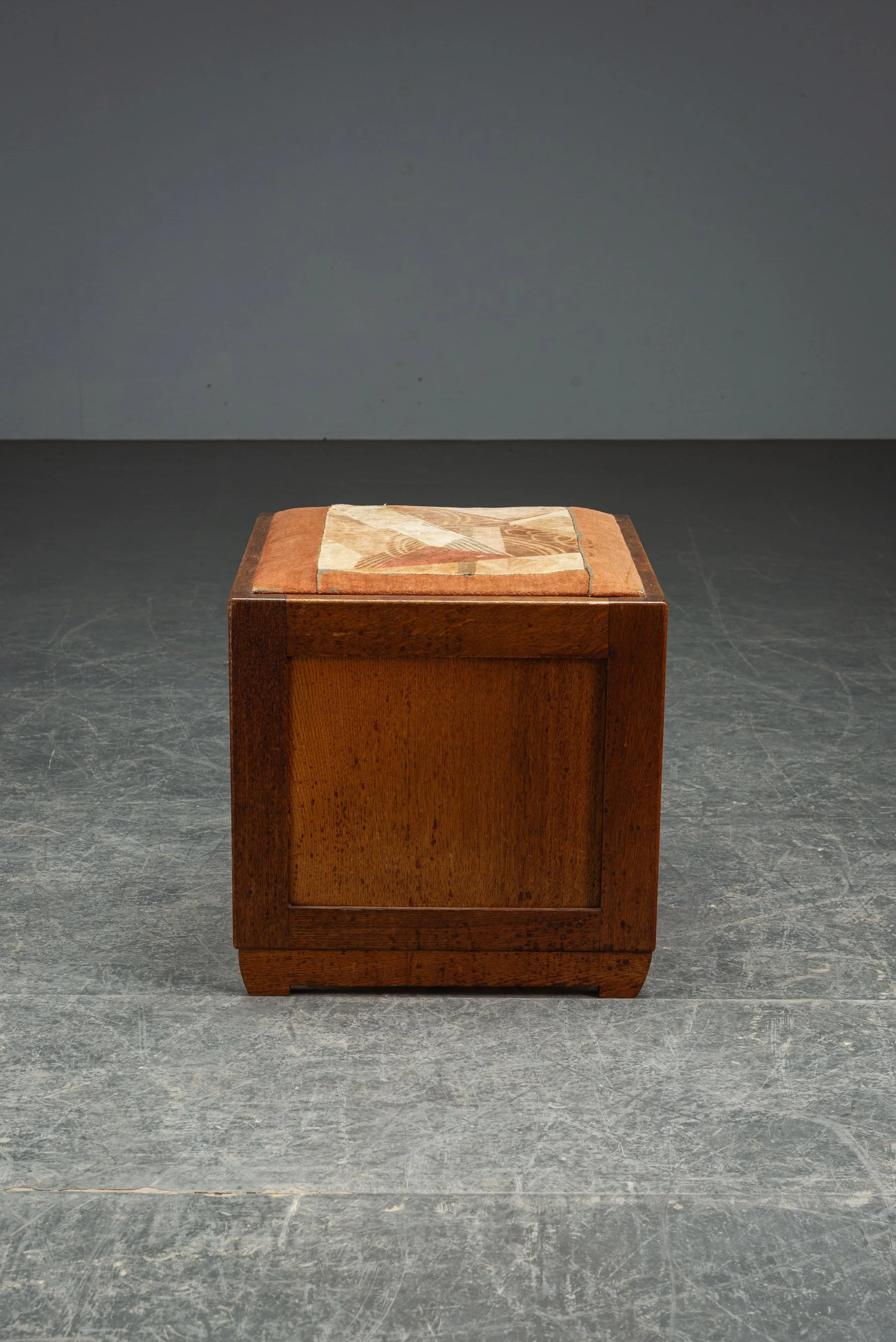 WEB RES SE-3122025133336 - 1930s Art Deco Stool_05.jpg
