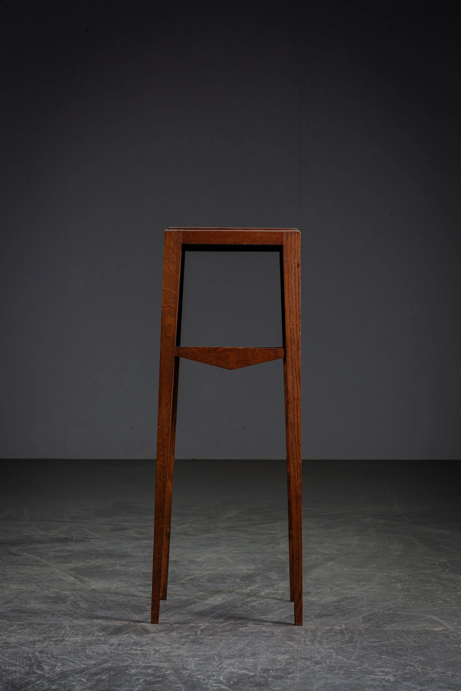 TA-2342025223836-1930s-Architectural-Side-Table_05.jpg