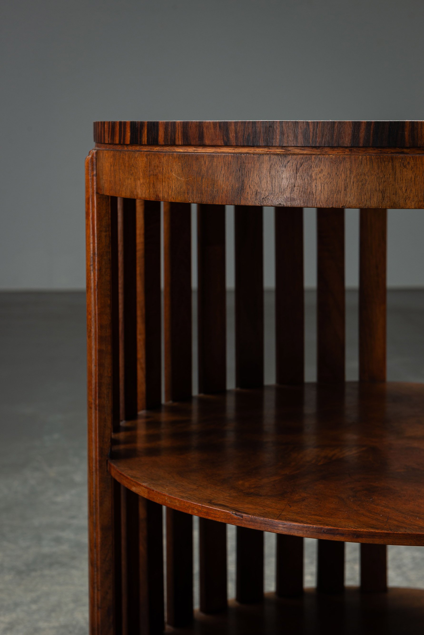 TA-162026183814-1940s-Art-Deco-Side-Table_17.jpg