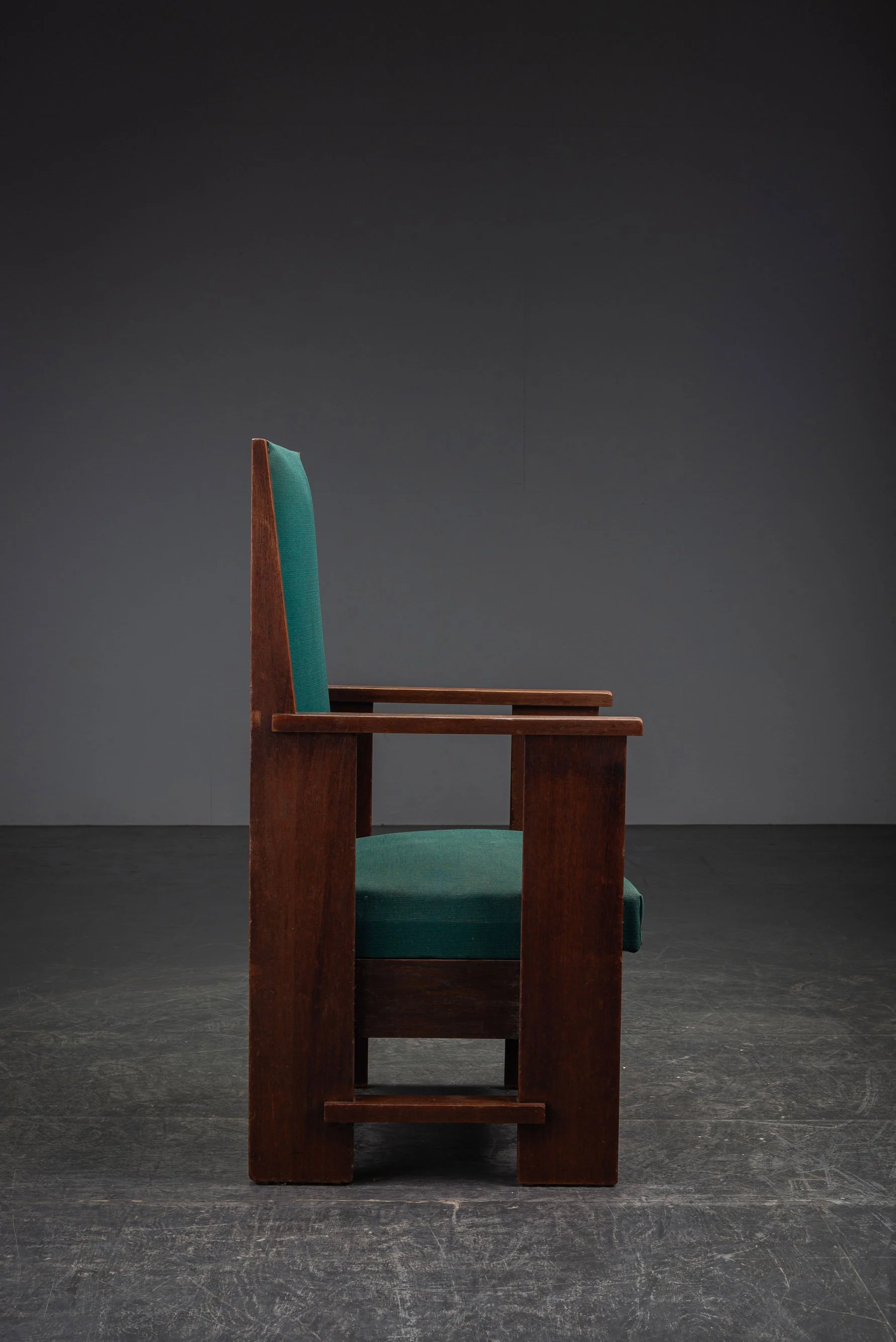 SE-10122023205433-Rare-Haagse-School-Desk-Chair-In-Green-by-Architect-H.-Wouda_09.jpg