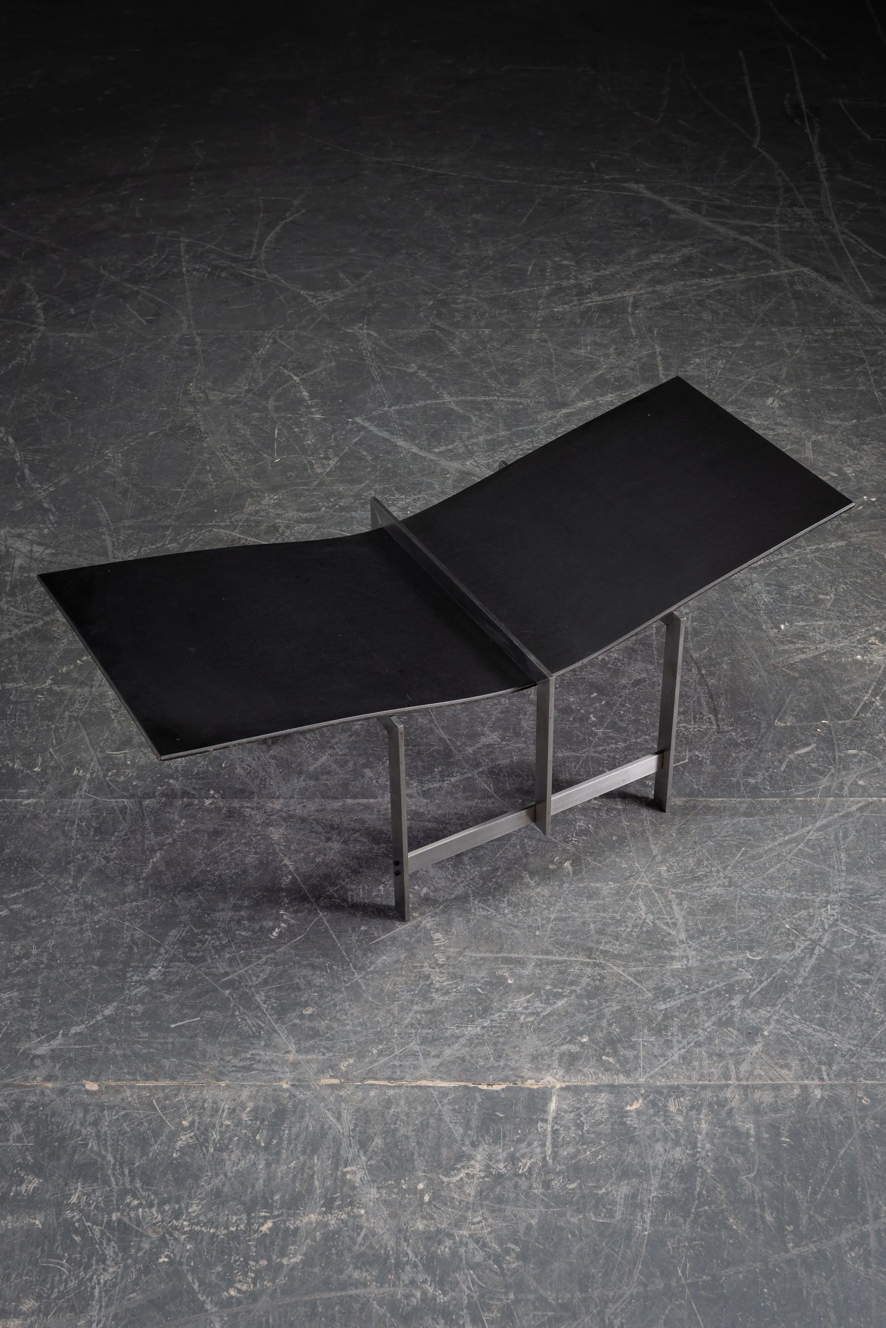 TA-2082025181006+TA-2082025165225-Galerie-Binnen-Architectural-'Manifold'-Side-Tables_02.jpg