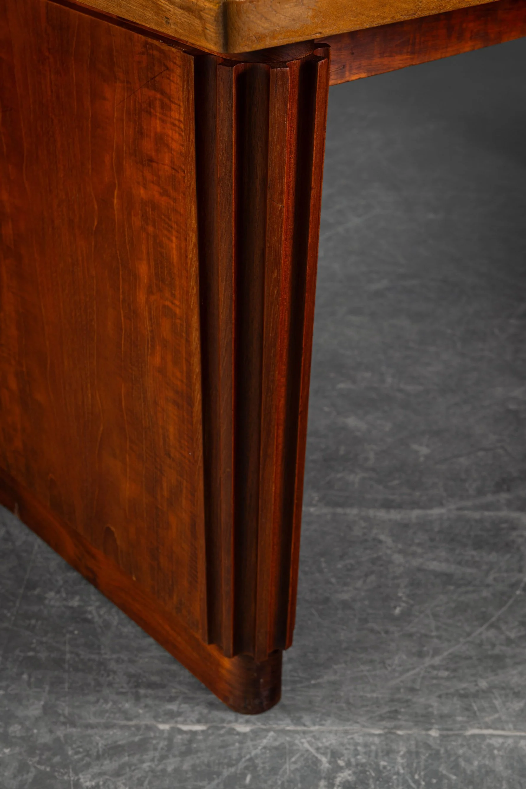 TA-3112025190420-1940s-Art-Deco-Desk_15.jpg