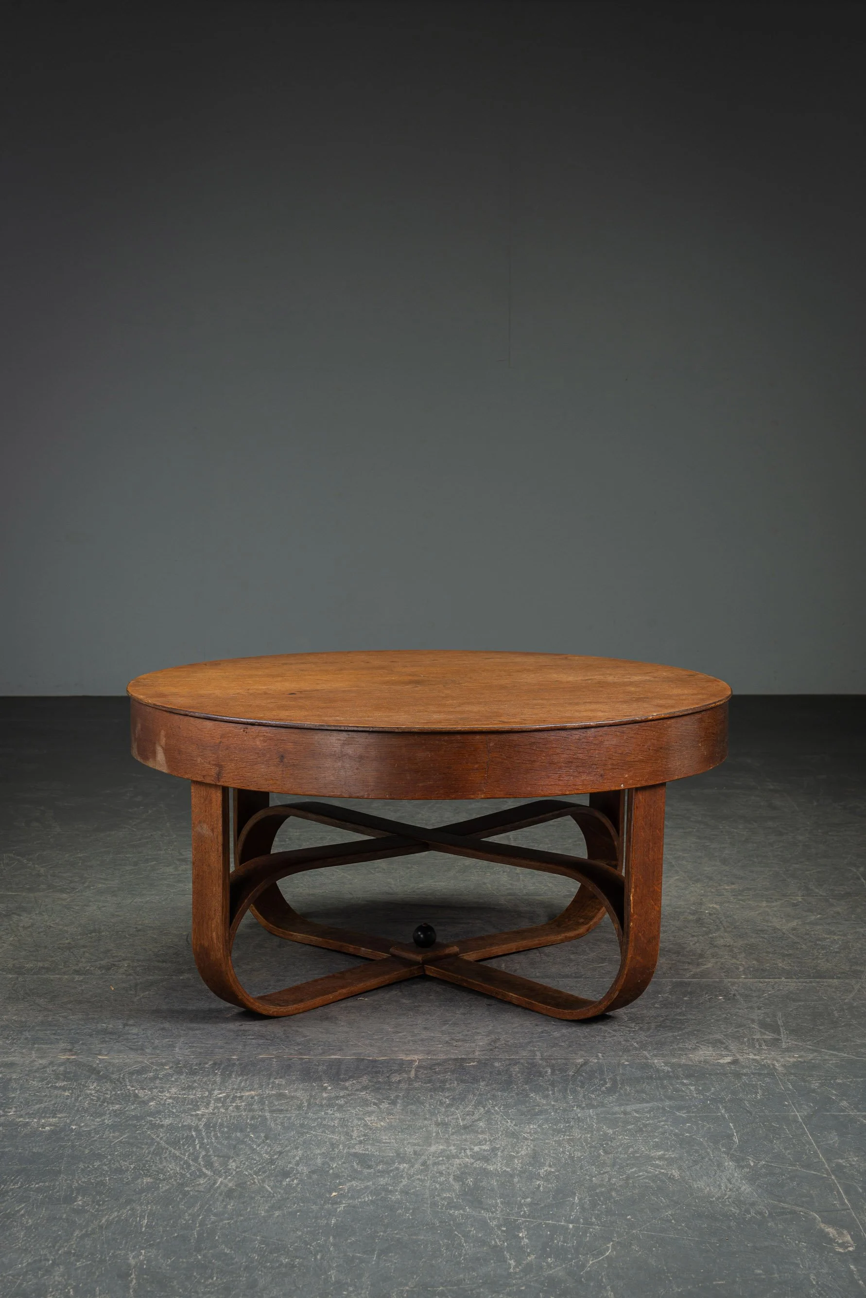 TA-232026194326-1930s-Modernist-Coffee-Table_01.jpg