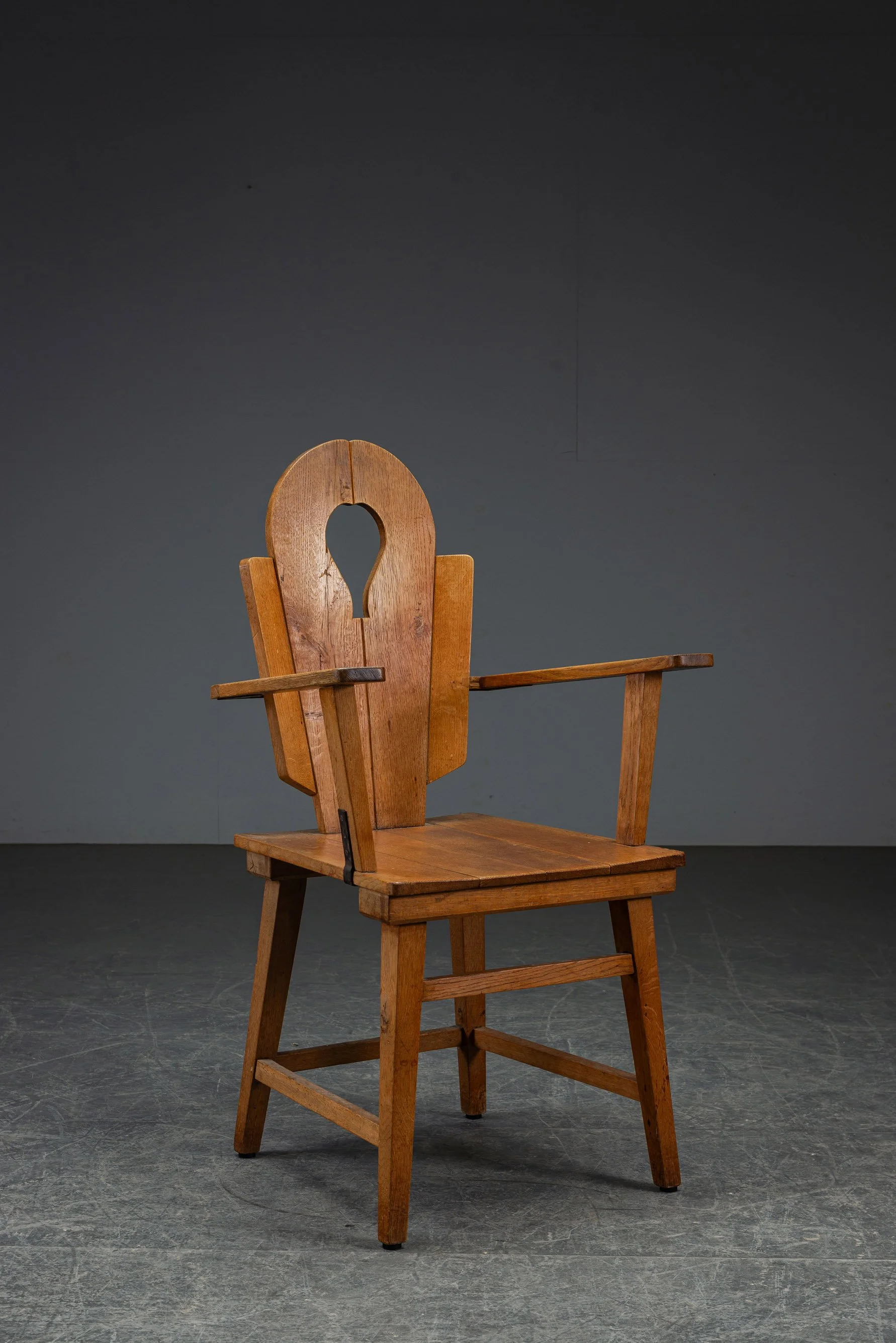 WEB RES SE-27102025173951 - 1960s Sculptural Dining Chair Set_06.jpg