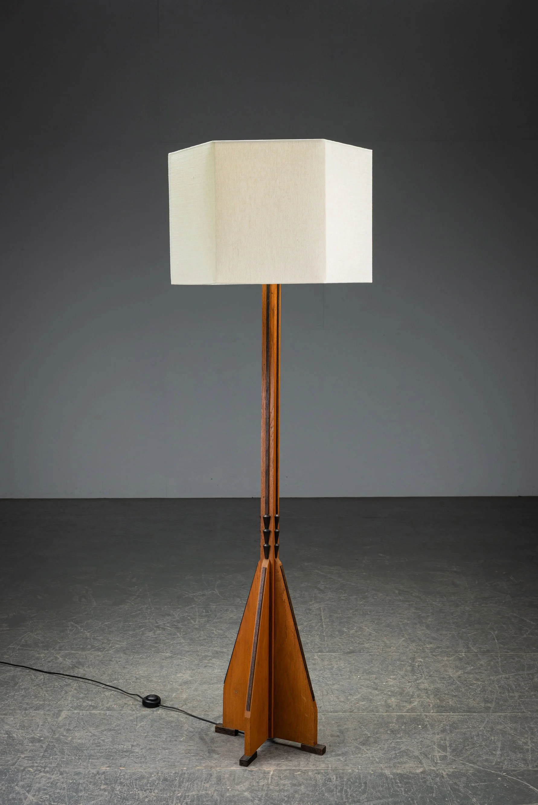1930s Amsterdamse School Standing Lamp