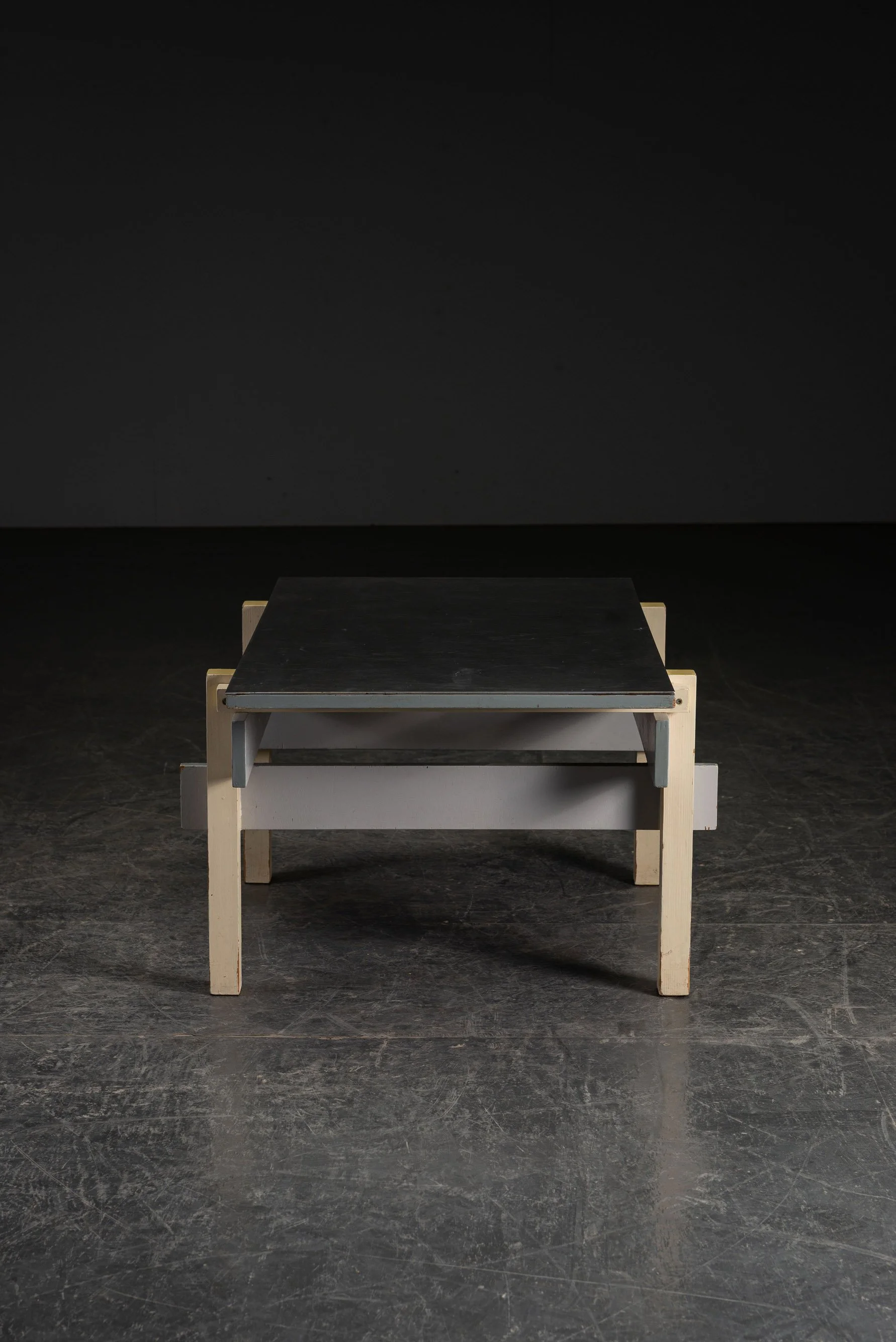 TA-3112025182021-Modernist-'De-Stijl'-Side-Table_10.jpg