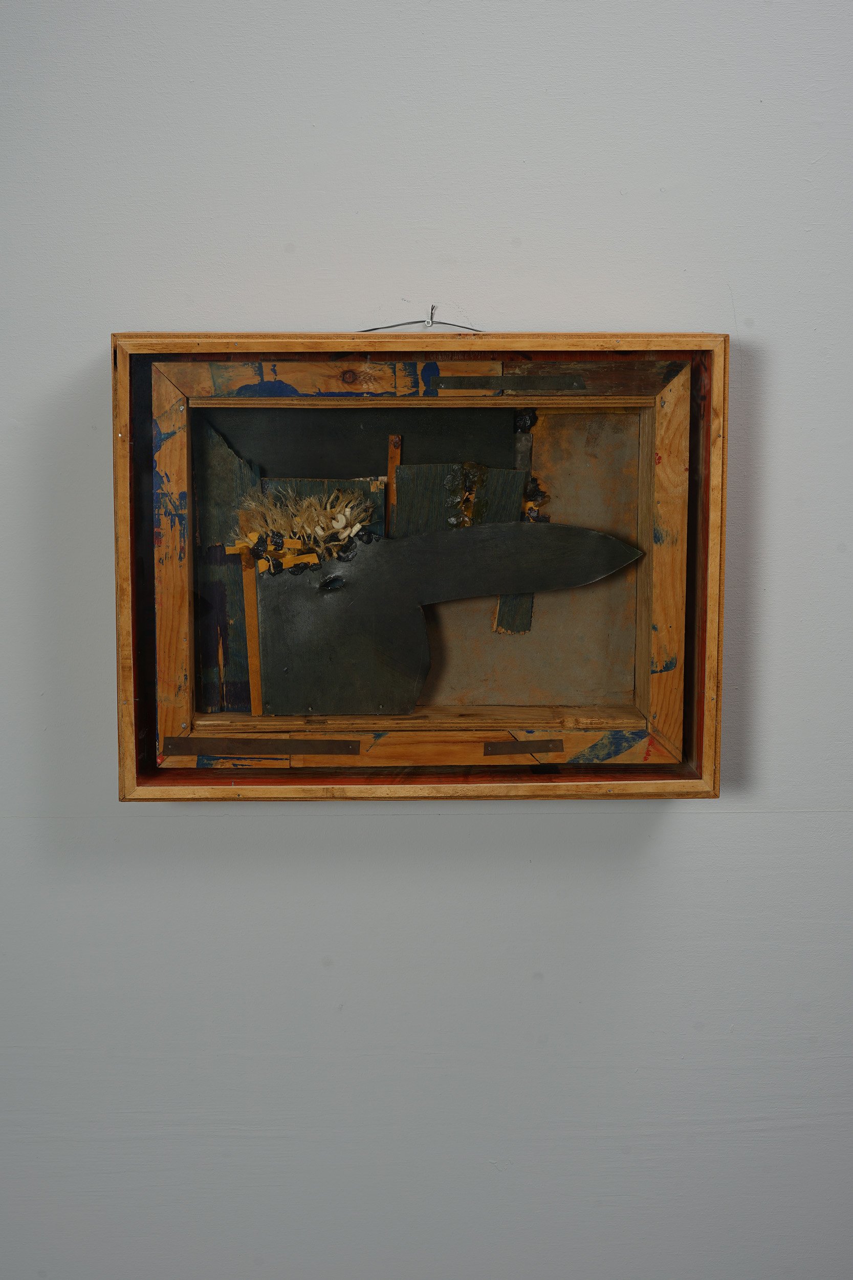 AR-26102023164911-'Time-Capsule'-Boxed-Composition-by-A.-Ysermans_04.jpg