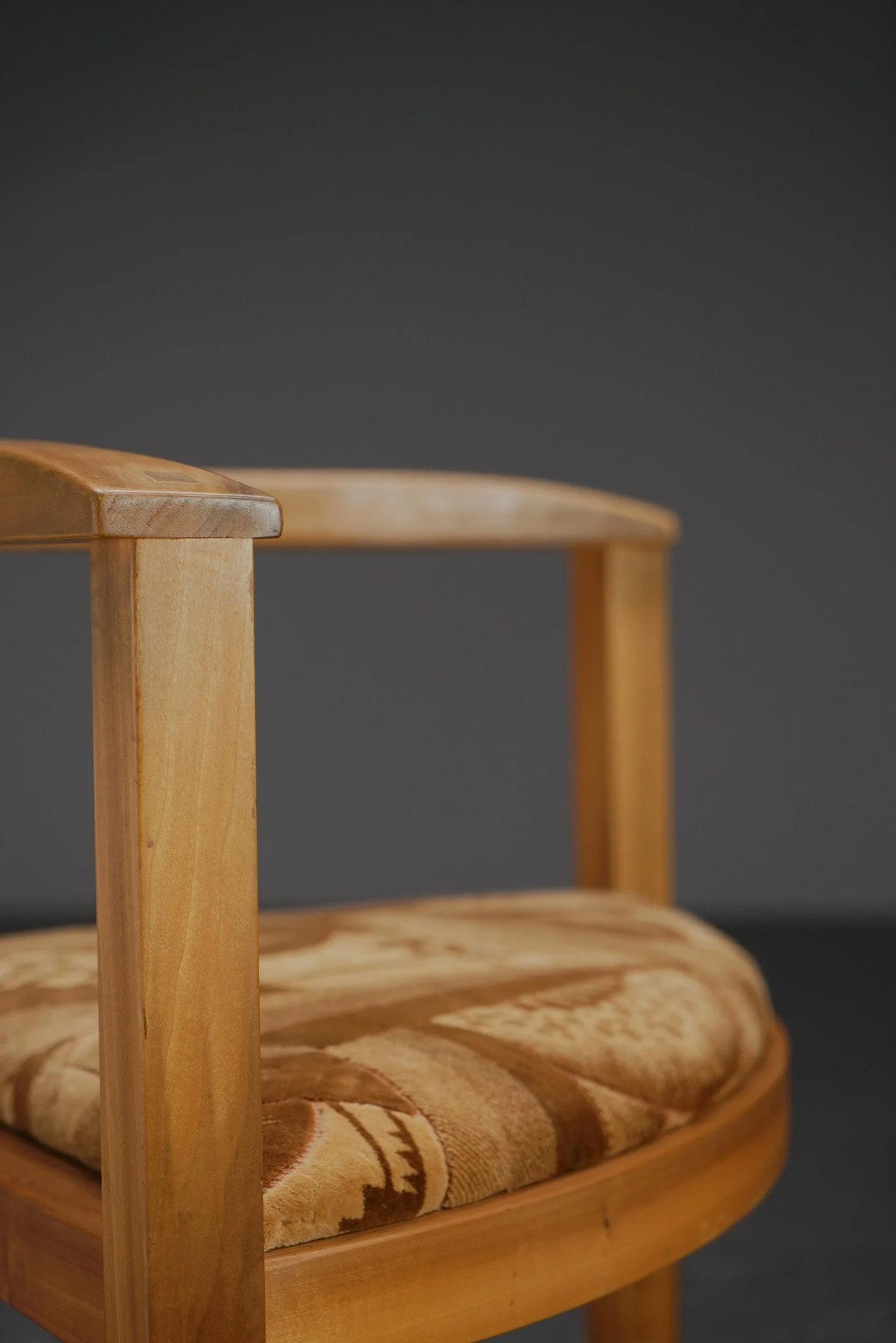 SE-1512024201831-1970s-Architectural-Armchair_12.jpg