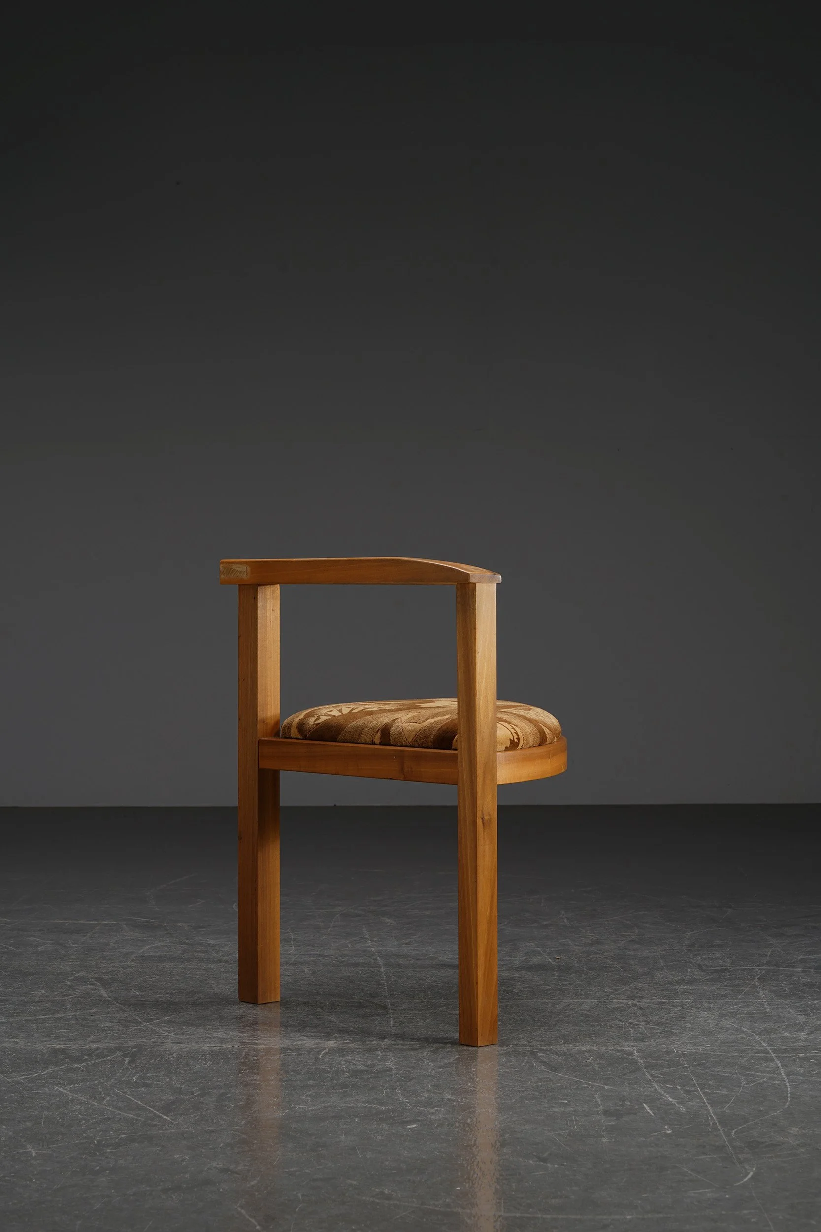 SE-1512024201831-1970s-Architectural-Armchair_07.jpg