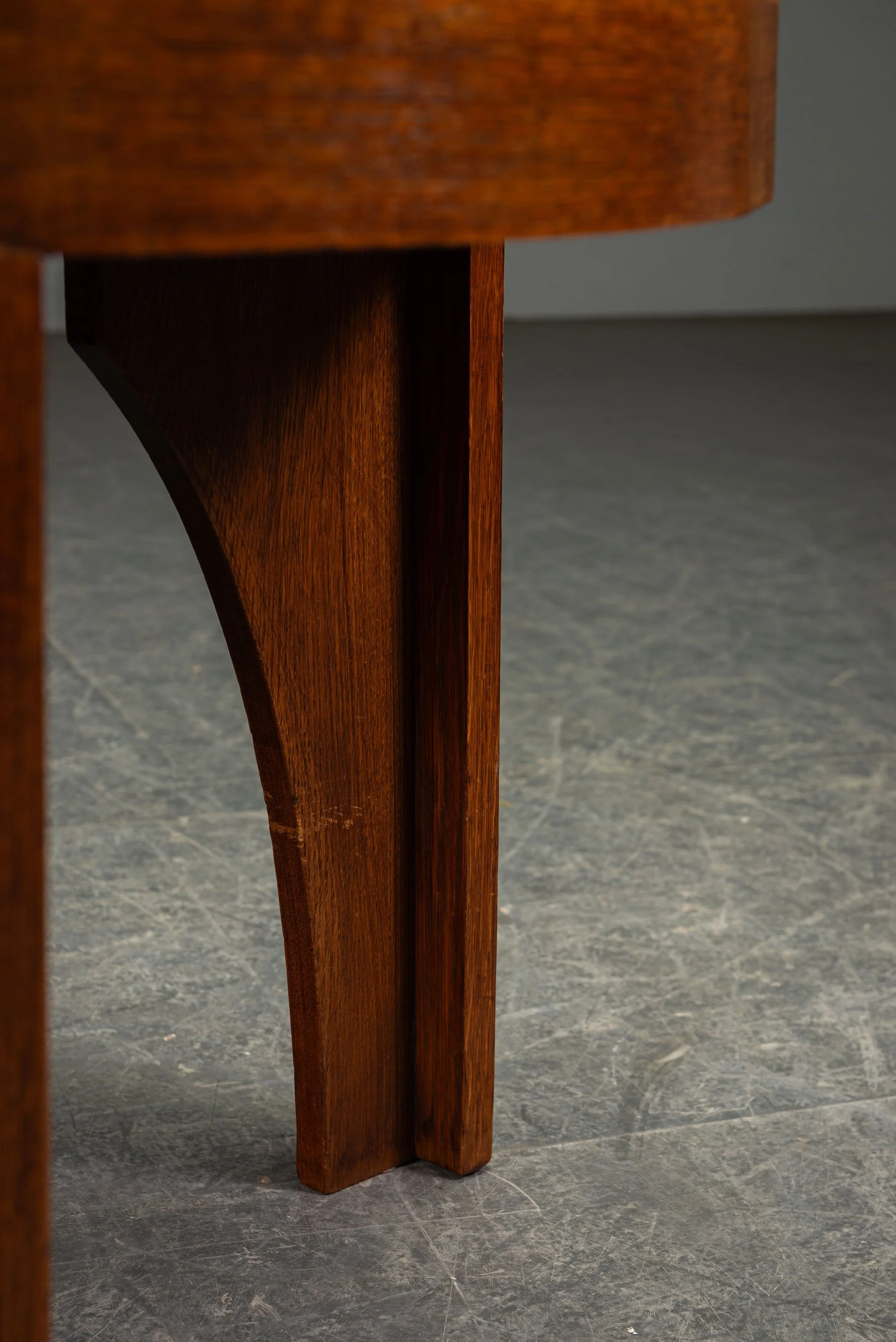 TA-3112026165406-1930s-Modernist-Side-Table_10.jpg