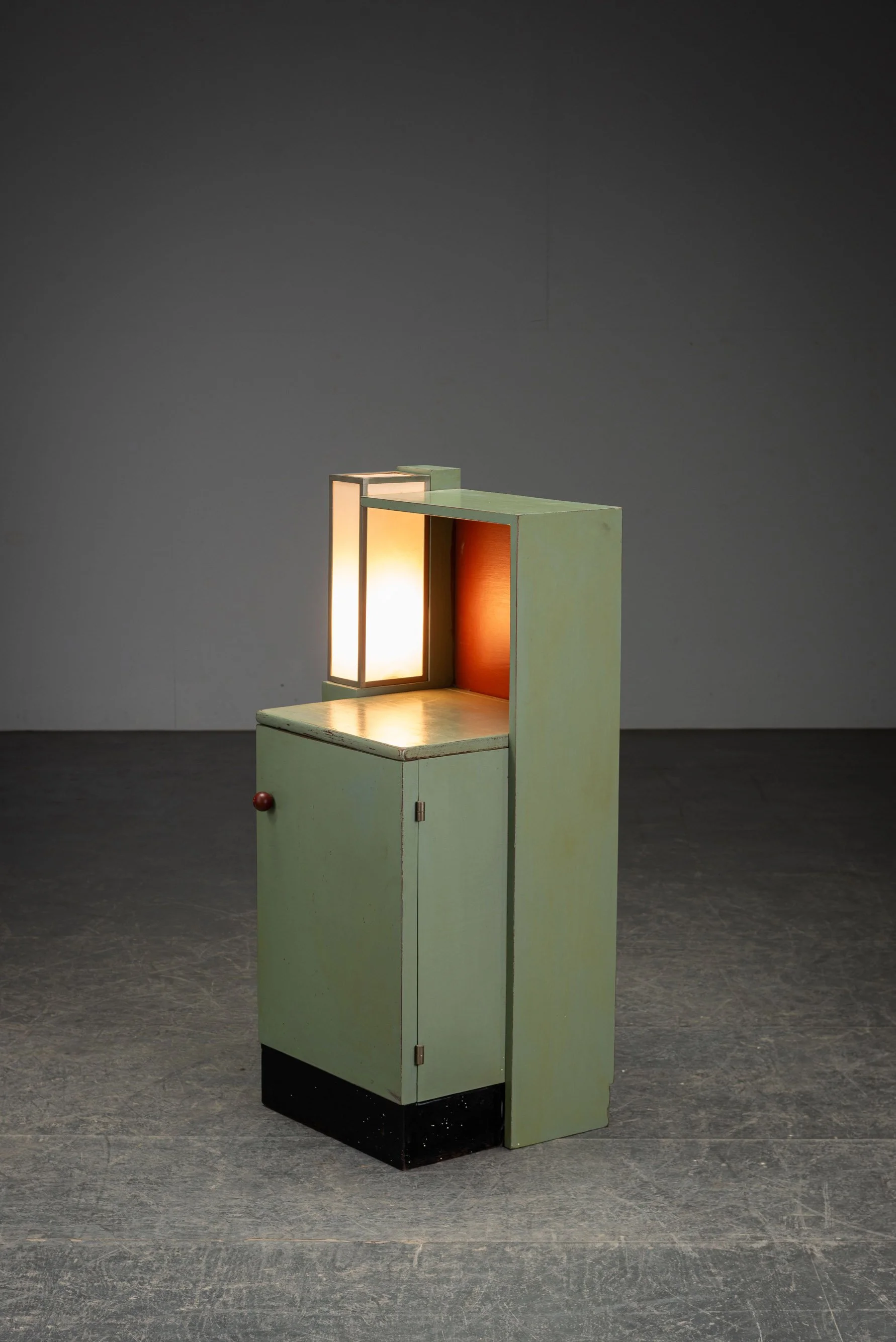 LI-2632026124745-1920s-Modernist-Cabinet-with-Lamp_15.jpg