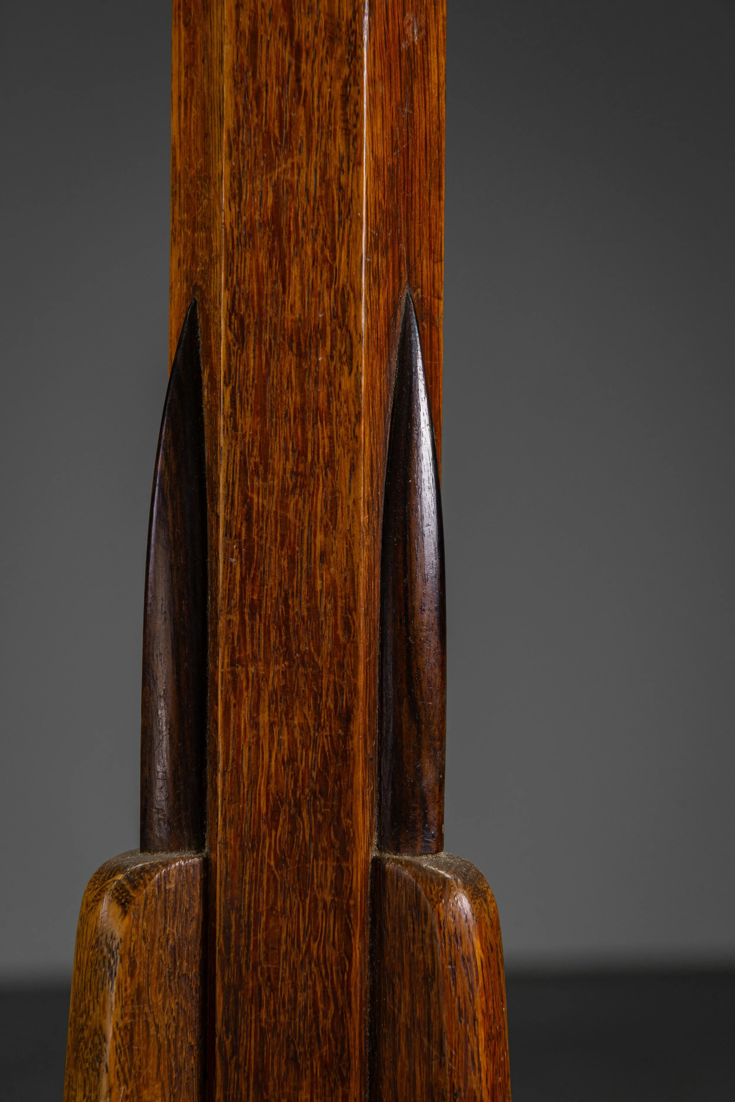 LI-142024155526-1920s-Amsterdamse-School-Standing-Lamp_10.jpg