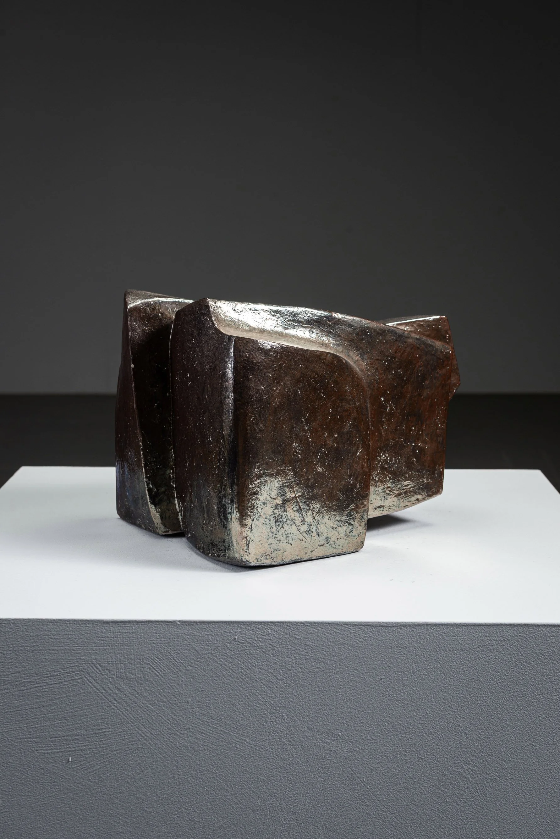 AR-1152026163509-Abstract-Sculpture-by-Cor-Dam-#30_08.jpg