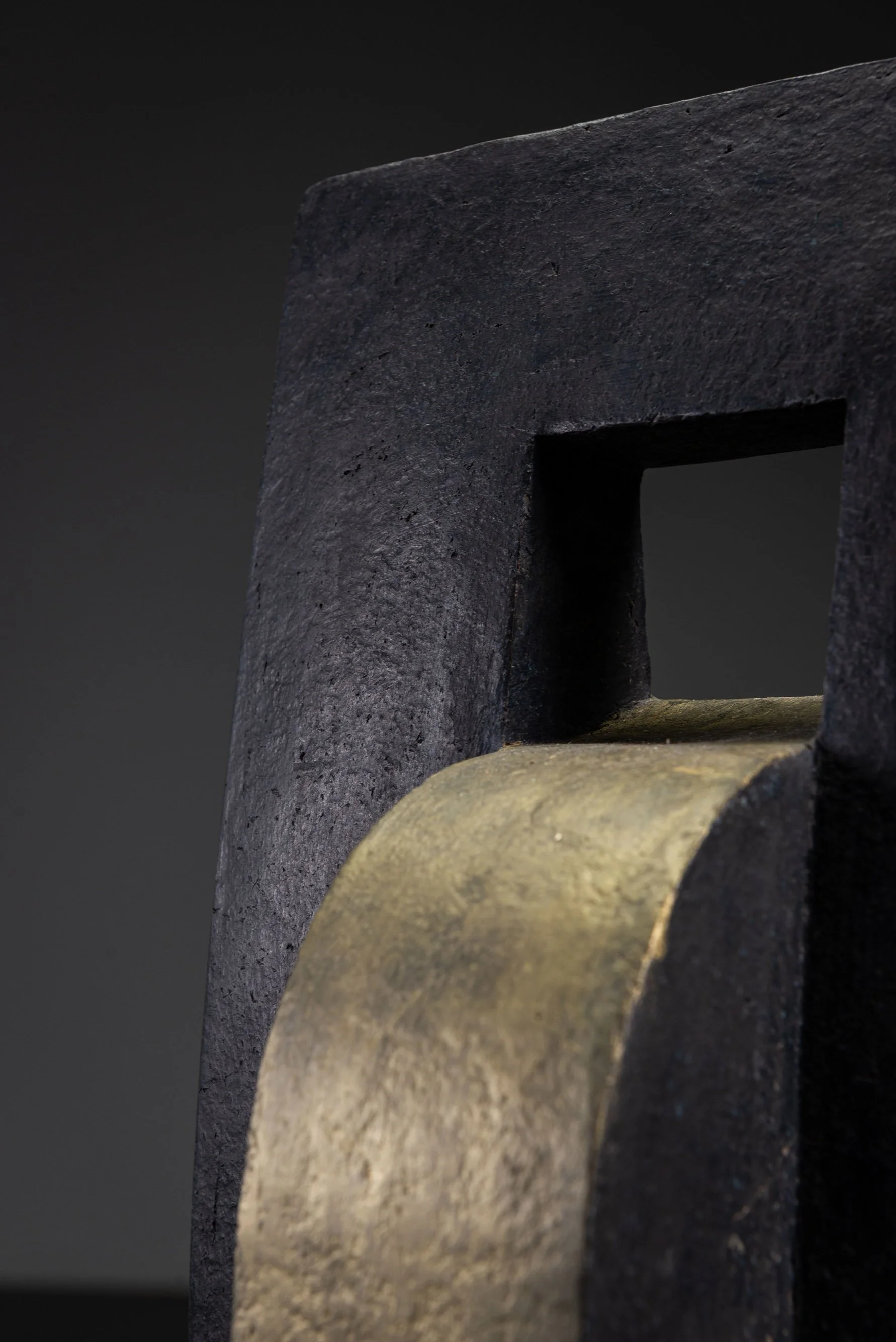 AR-1152026110237-Abstract-Sculpture-by-Cor-Dam-#5_10.jpg