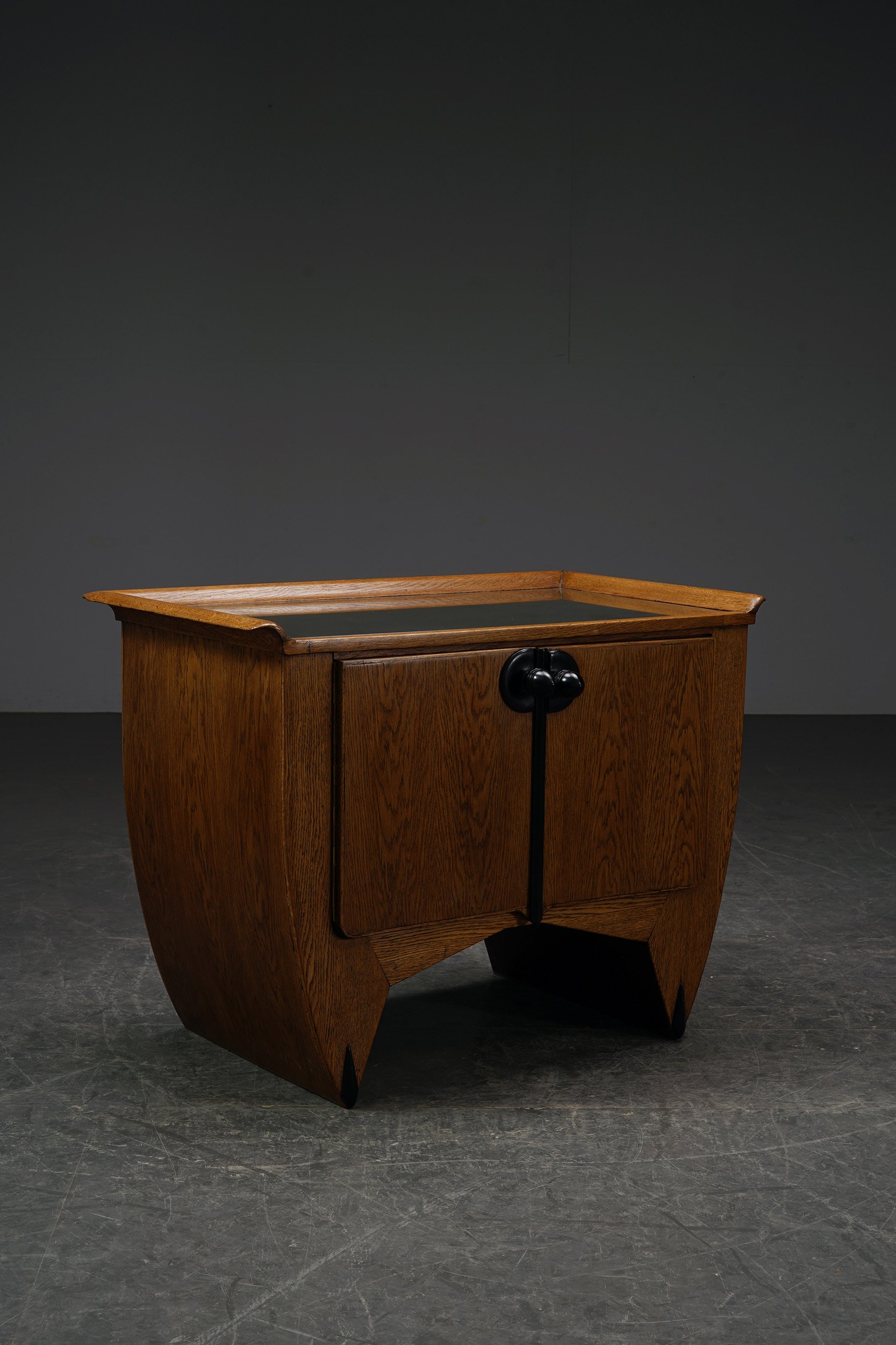 ST-1862025192722-Amsterdamse-School-Cabinet-by-Architect-Piet-Kramer_01.jpg