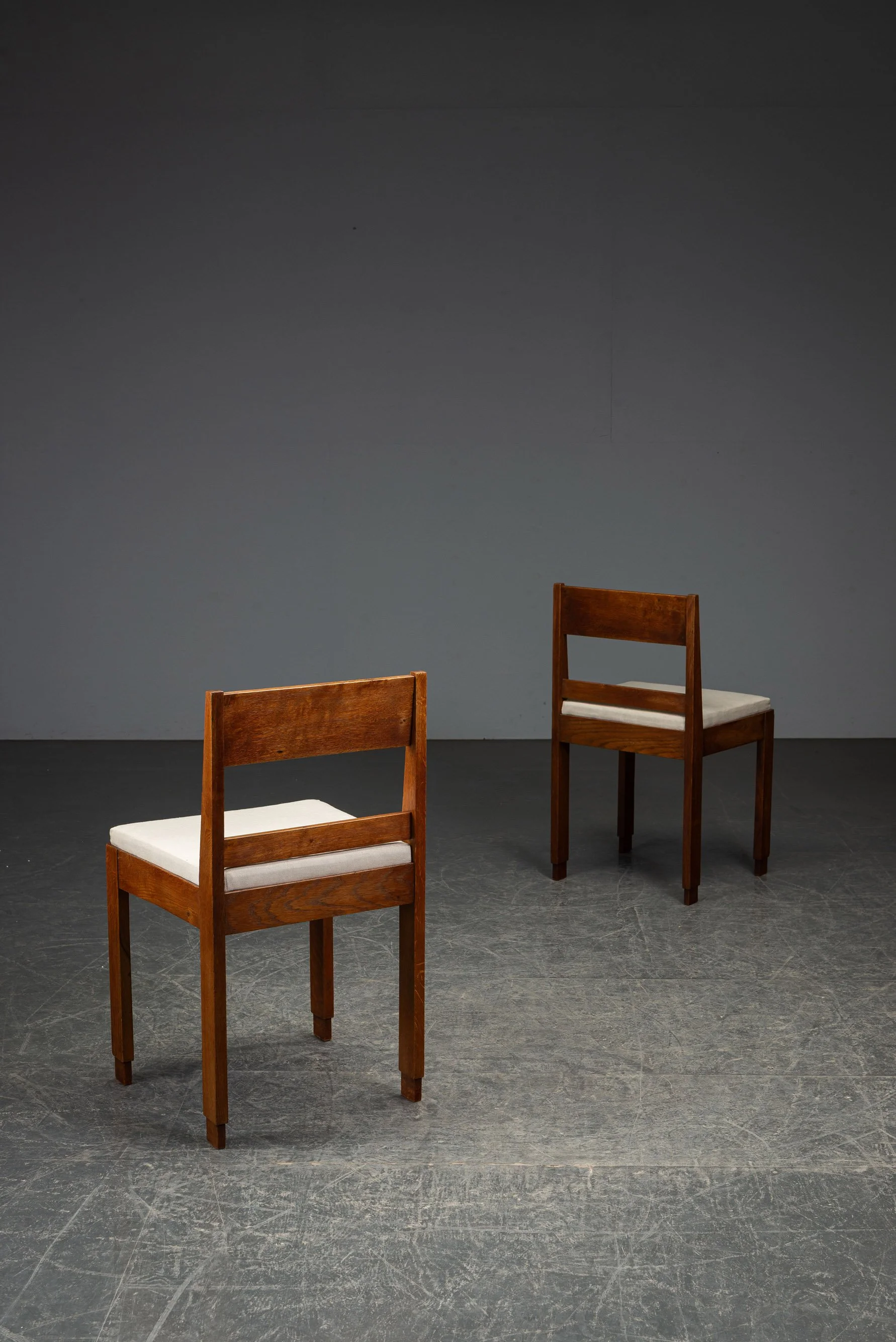 SE-1722026135405-1920s-Haagse-School-Side-Chairs_04.jpg