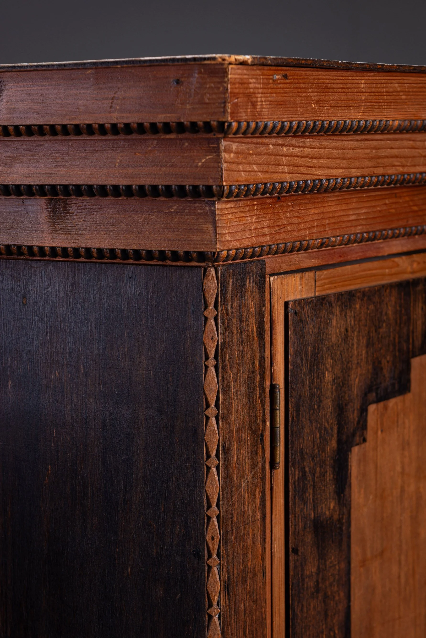 ST-632026140729-1930s-Art-Deco-Cabinet_07.jpg