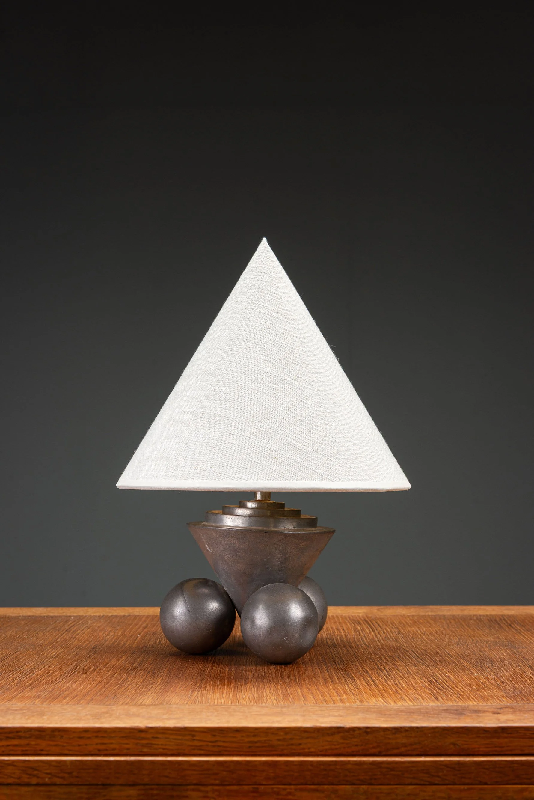 LI-2242026235246-1920s-Amsterdamse-School-Table-Lamp_03.jpg