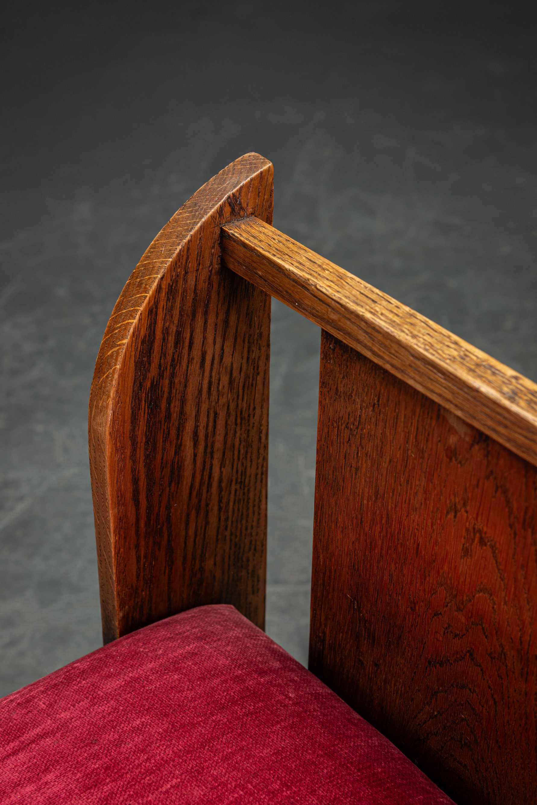 SE-1862026130936-1930s-Amsterdamse-School-Accent-Chair_11.jpg