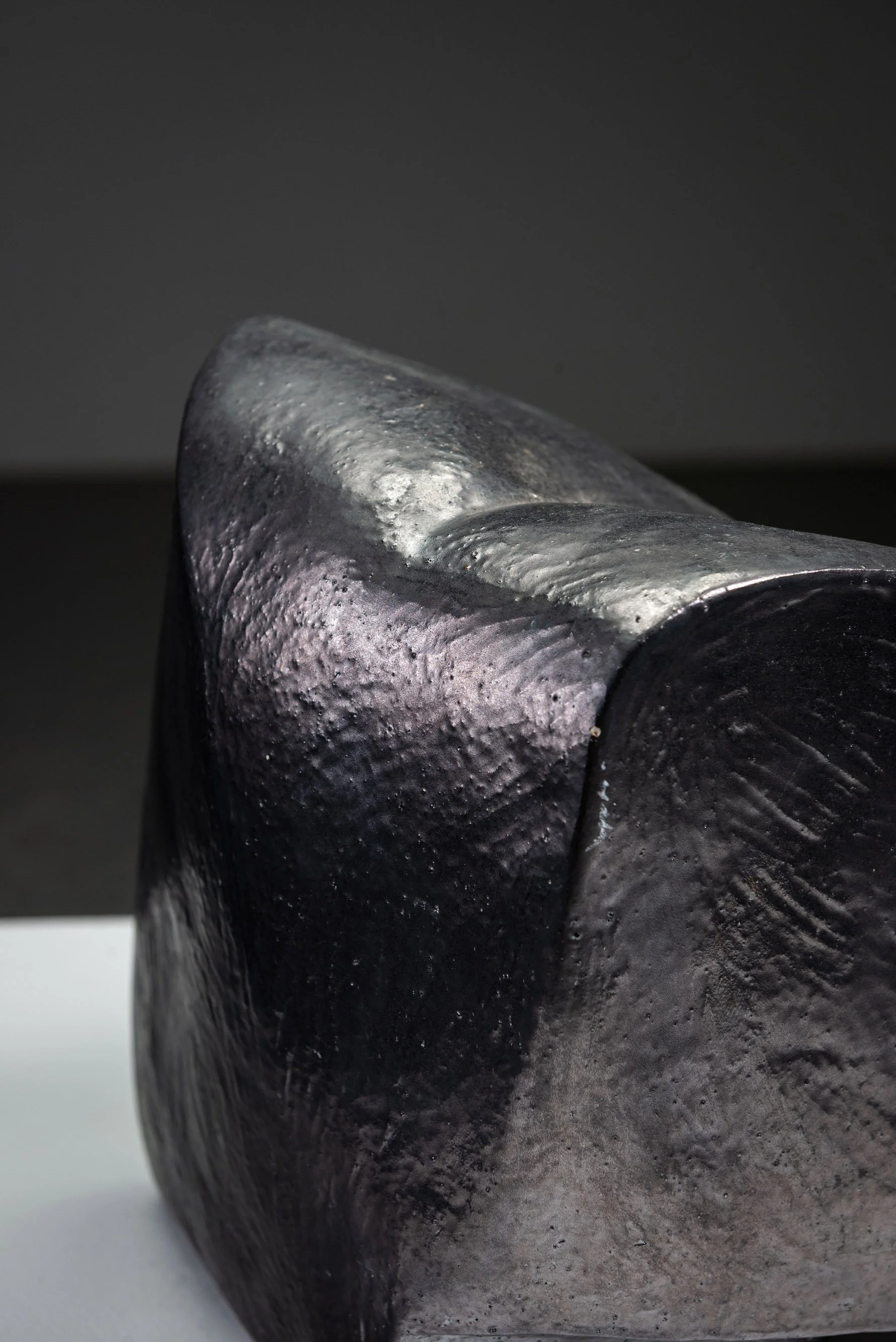 AR-27102025185004-Abstract-Sculpture-by-Cor-Dam-#41_08.jpg