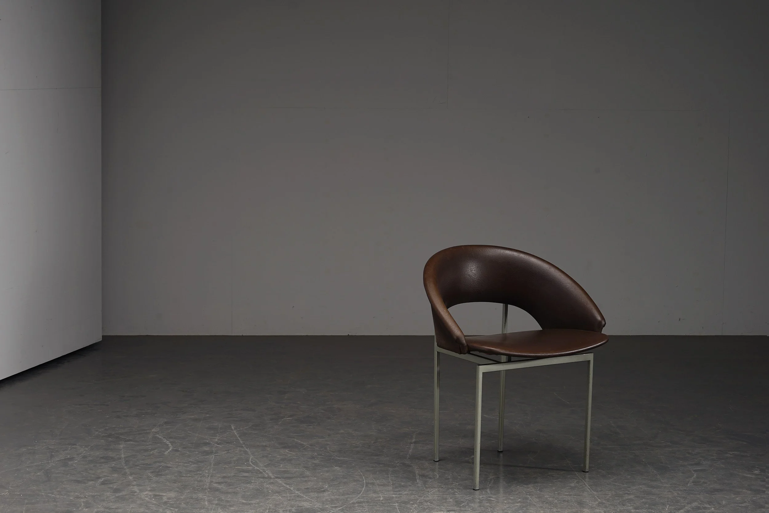 SE-2362026120906-1960s-Rare-'Meander'-Dining-Chair-Quartet_03.jpg