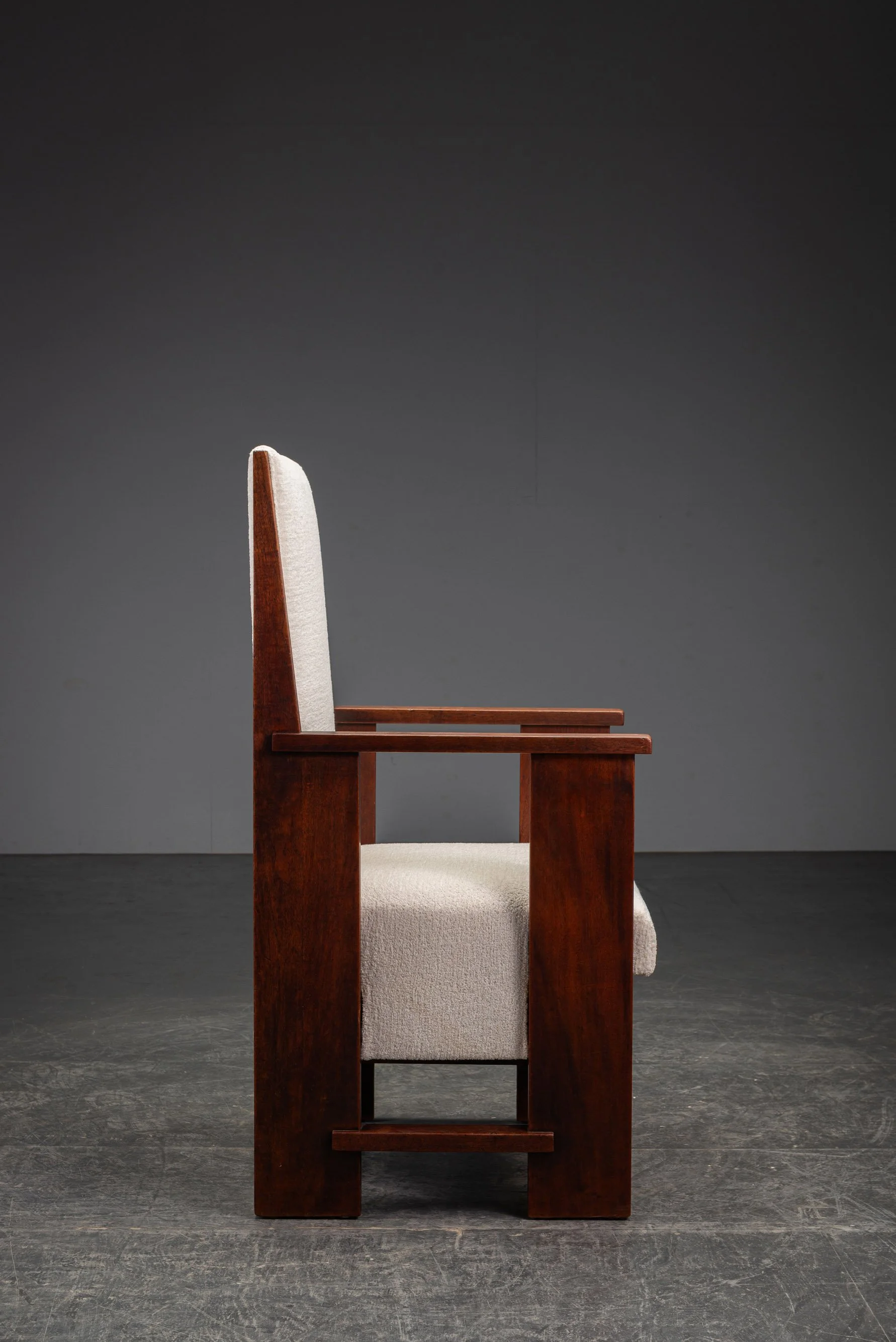 SE-652026140541+SE-652026141644-Rare-Haagse-School-Desk-Chair-by-Architect-H.-Wouda_SE-10122023205433-Rare-Haagse-School-Desk-Chair-by-Architect-H.-Wouda_09.jpg
