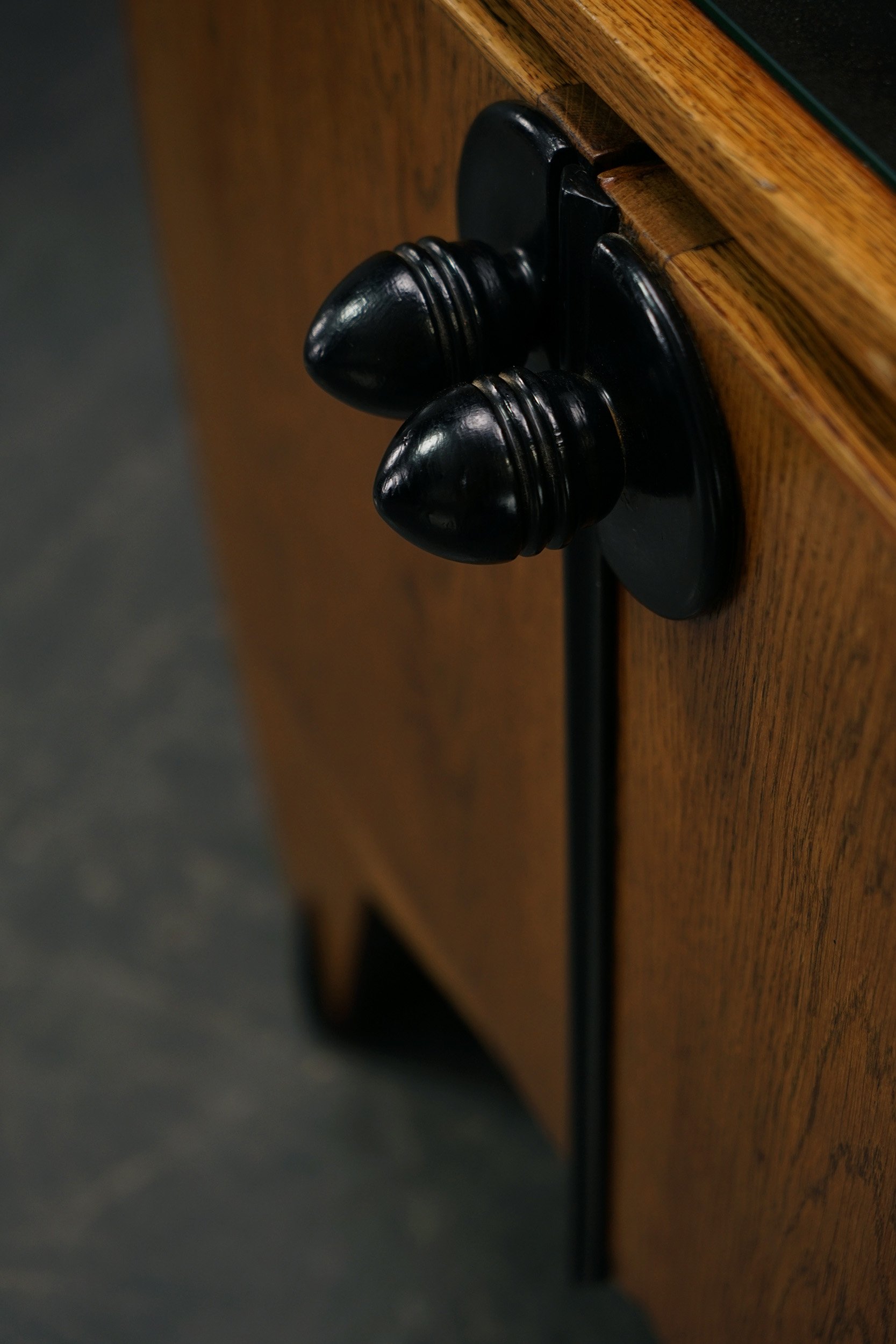 ST-1862025192722-Amsterdamse-School-Cabinet-by-Architect-Piet-Kramer_11.jpg