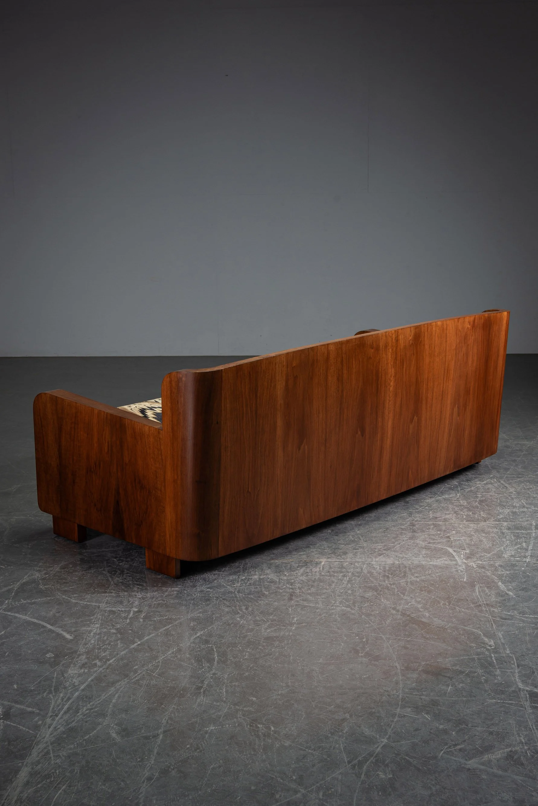 SE-1252025155534-Pander-Art-Deco-Sofa-by-Fer-Semey_04.jpg