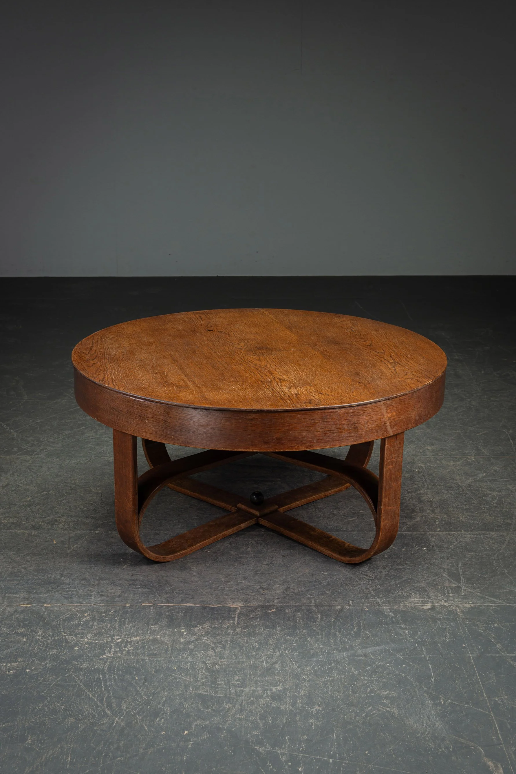 TA-232026194326-1930s-Modernist-Coffee-Table_03.jpg