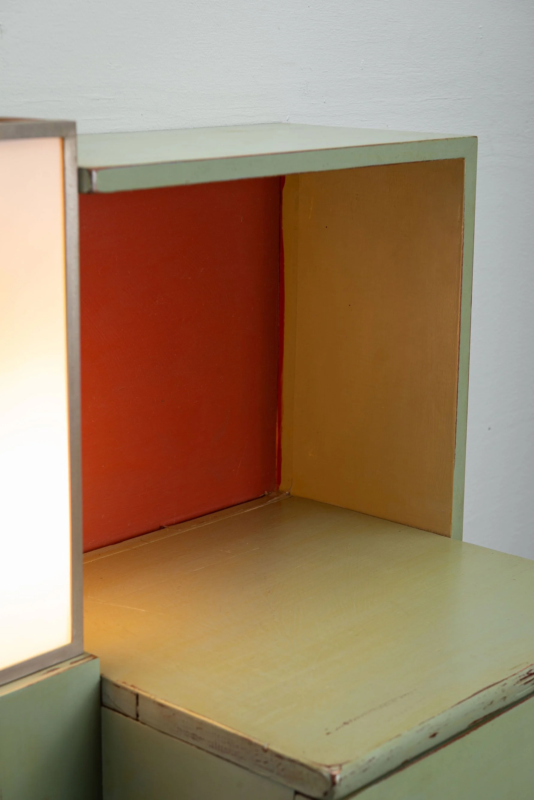 LI-2632026124745-1920s-Modernist-Cabinet-with-Lamp_08.jpg