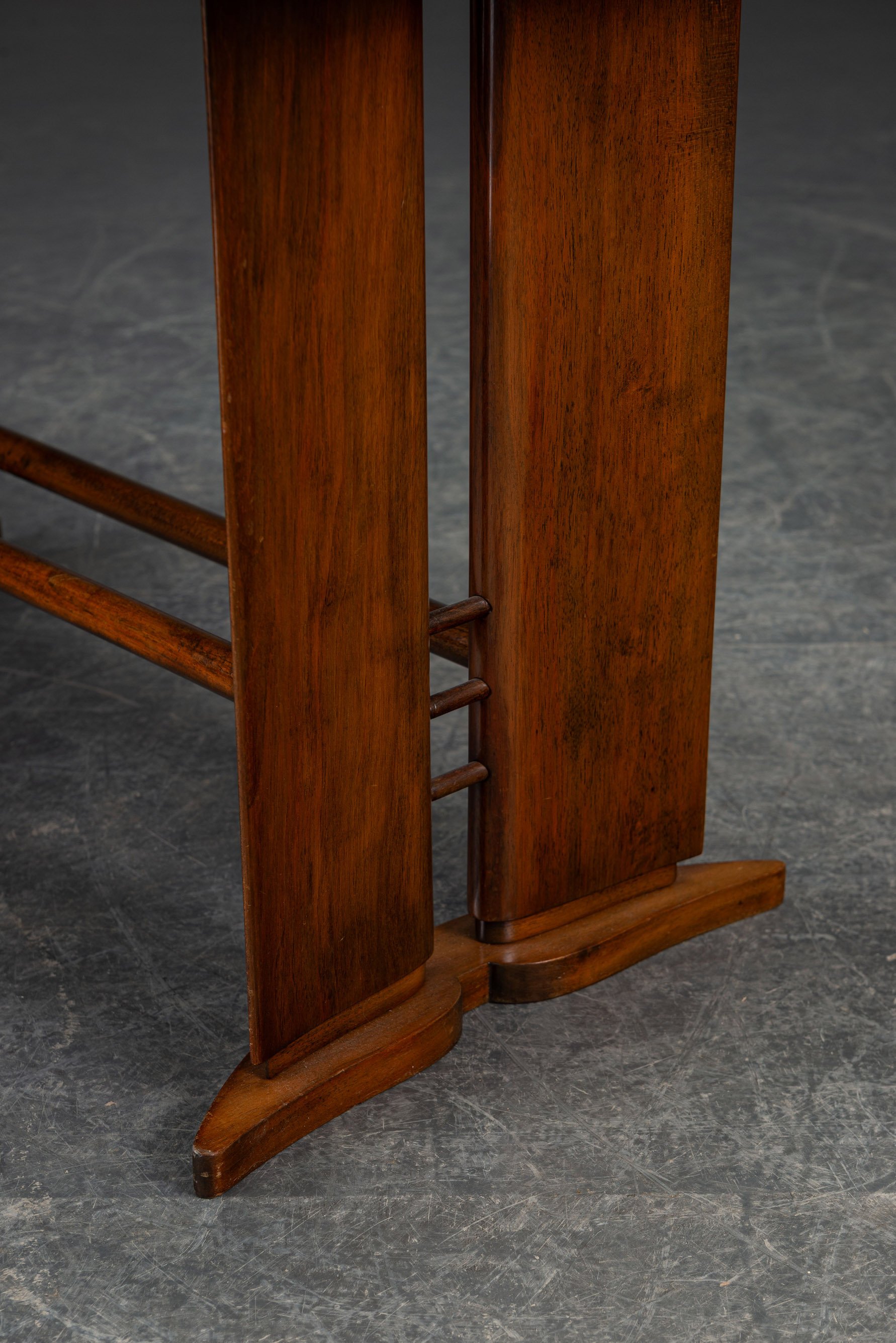 WEB RES TA-24112025154016- 1940s Art Deco Side Table_06.jpg