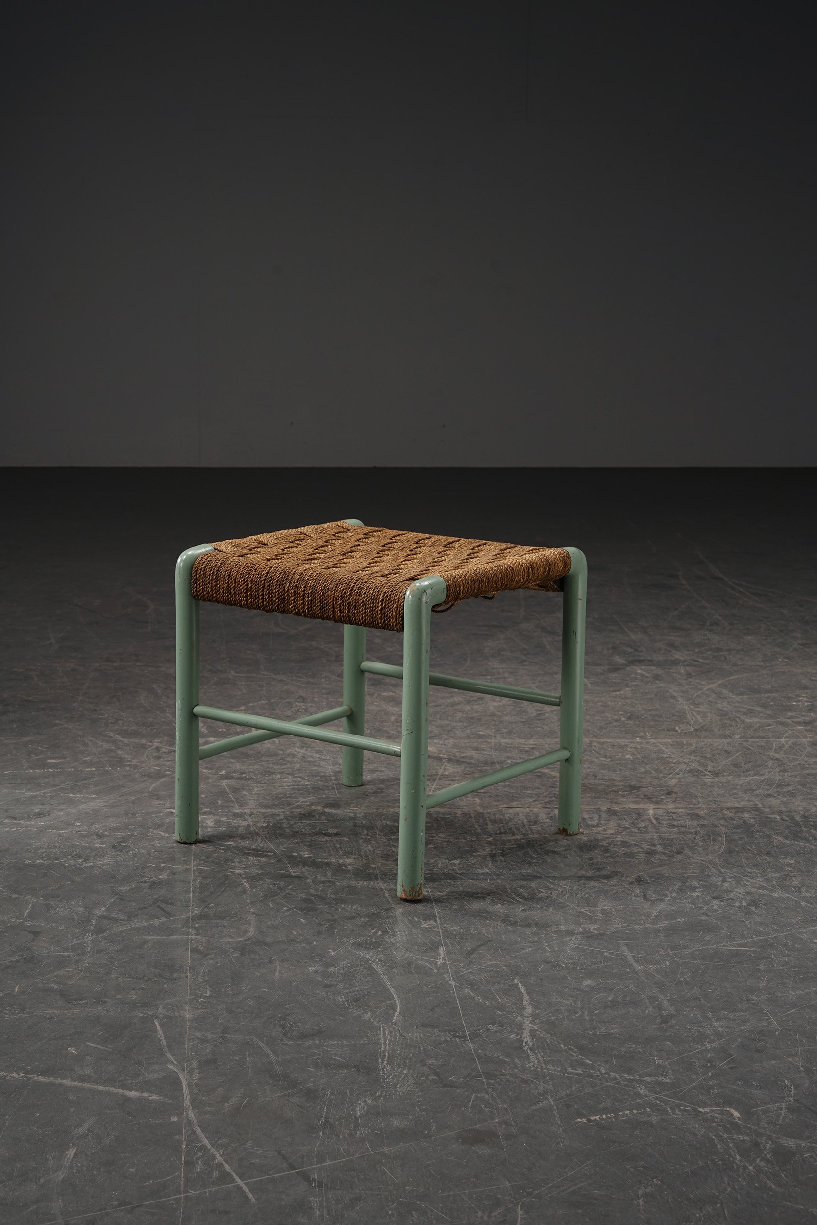 SE-2532025163937-Modernist-Stool-Set-by-Emanuele-Rambaldi_06.jpg
