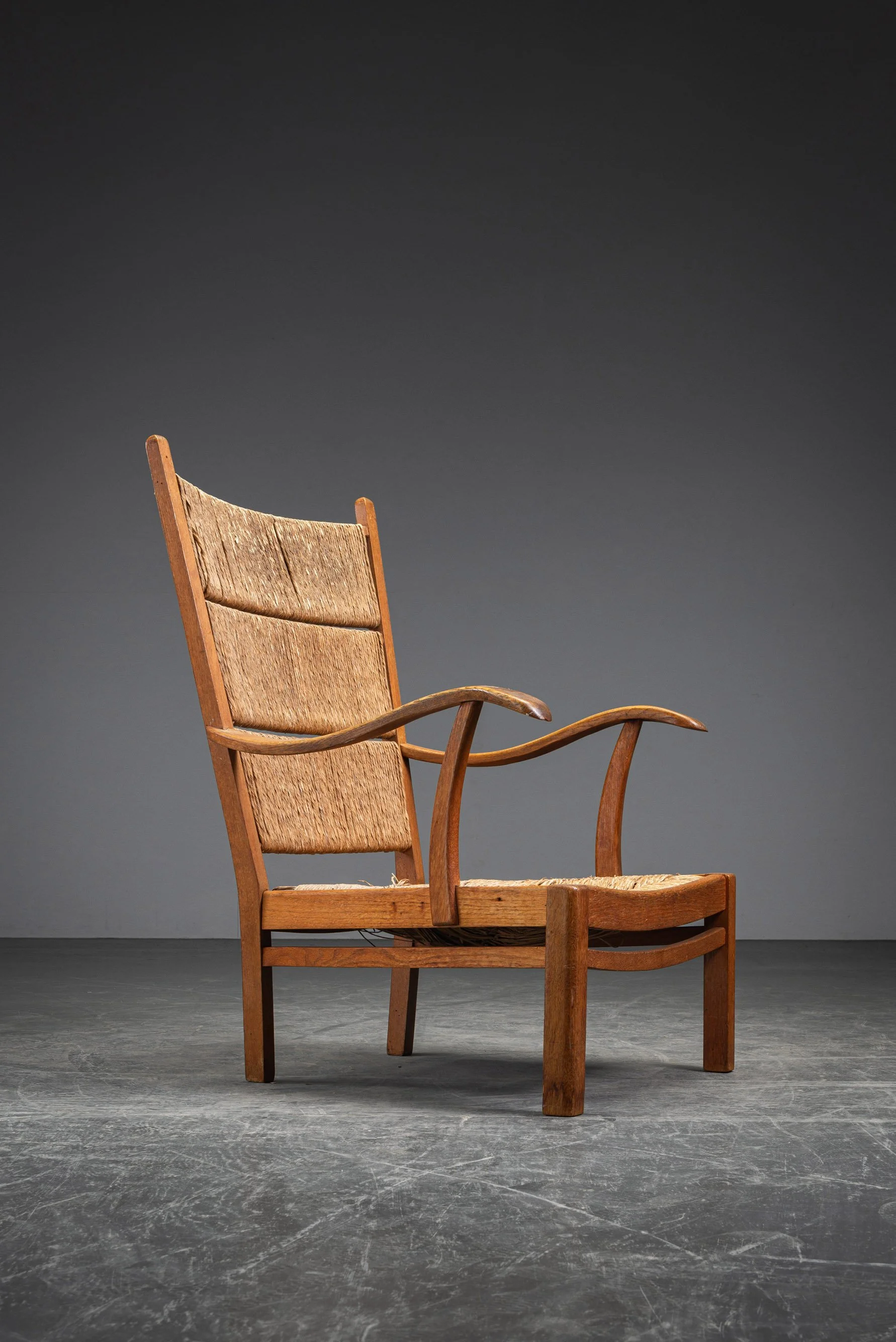 SE-892026125029-1960s-Armchair_04.jpg