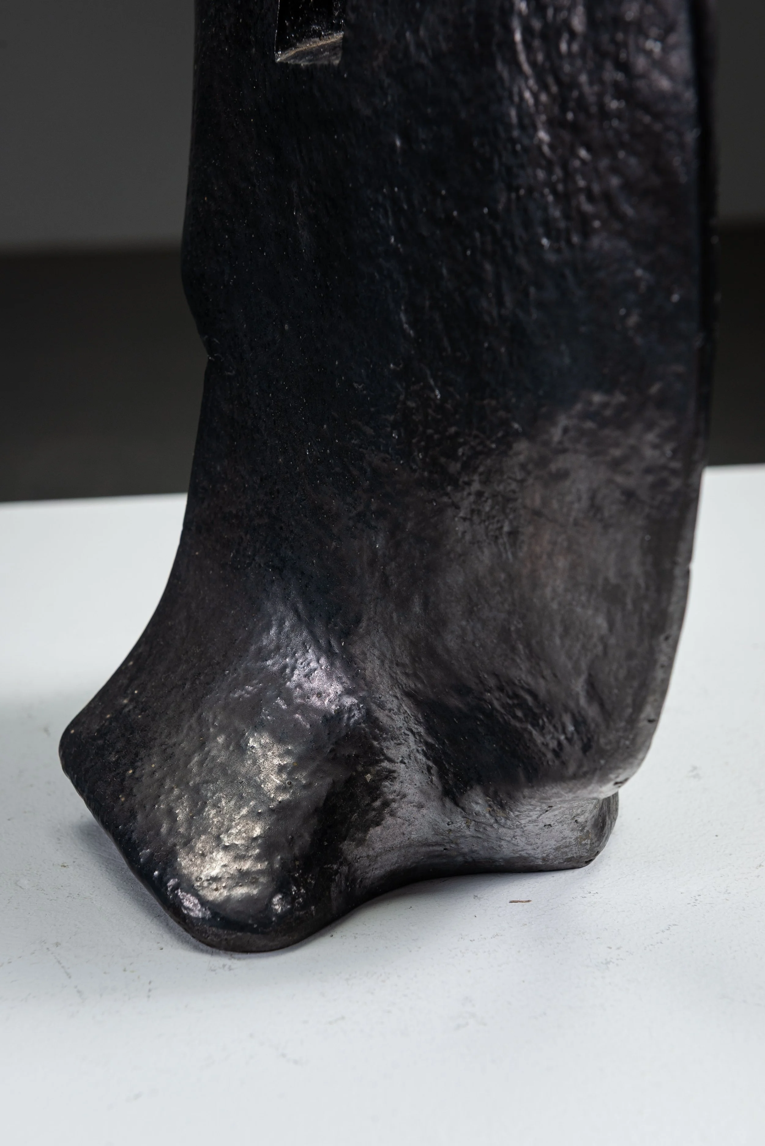 AR-1152026161550-Abstract-Sculpture-by-Cor-Dam-#26_12.jpg