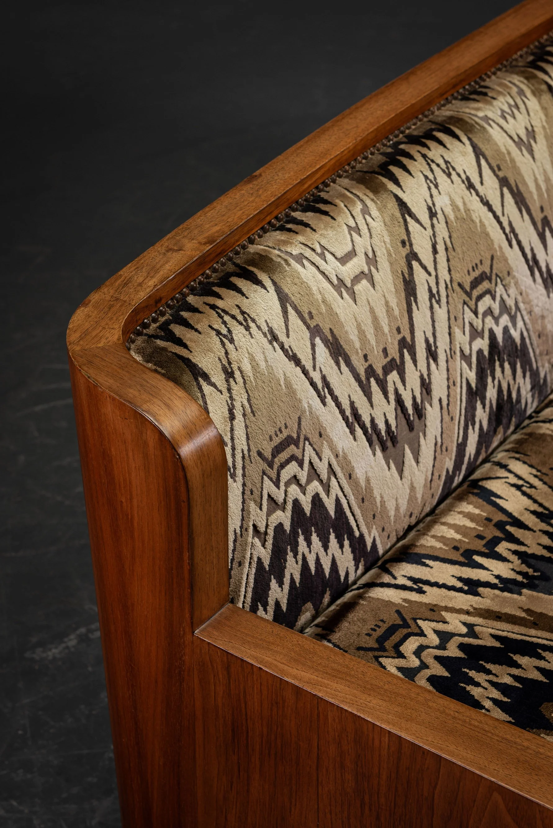 SE-1252025155534-Pander-Art-Deco-Sofa-by-Fer-Semey_09.jpg
