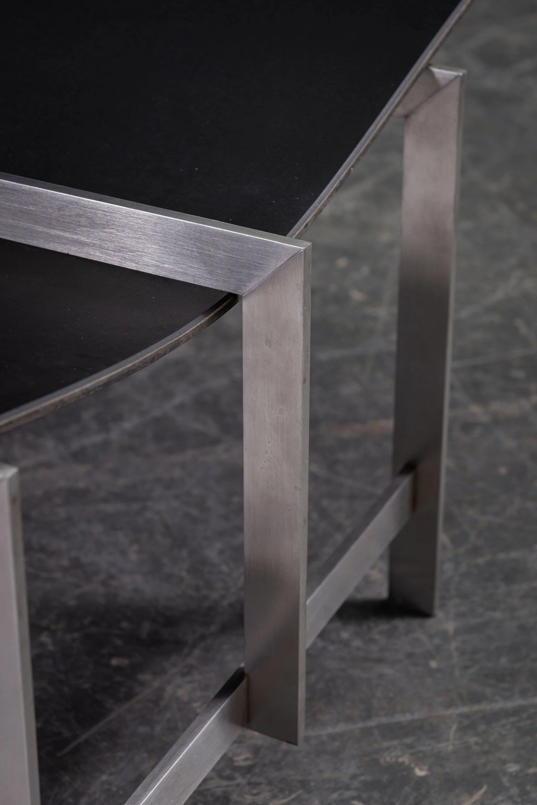 TA-2082025181006+TA-2082025165225-Galerie-Binnen-Architectural-'Manifold'-Side-Tables_10.jpg