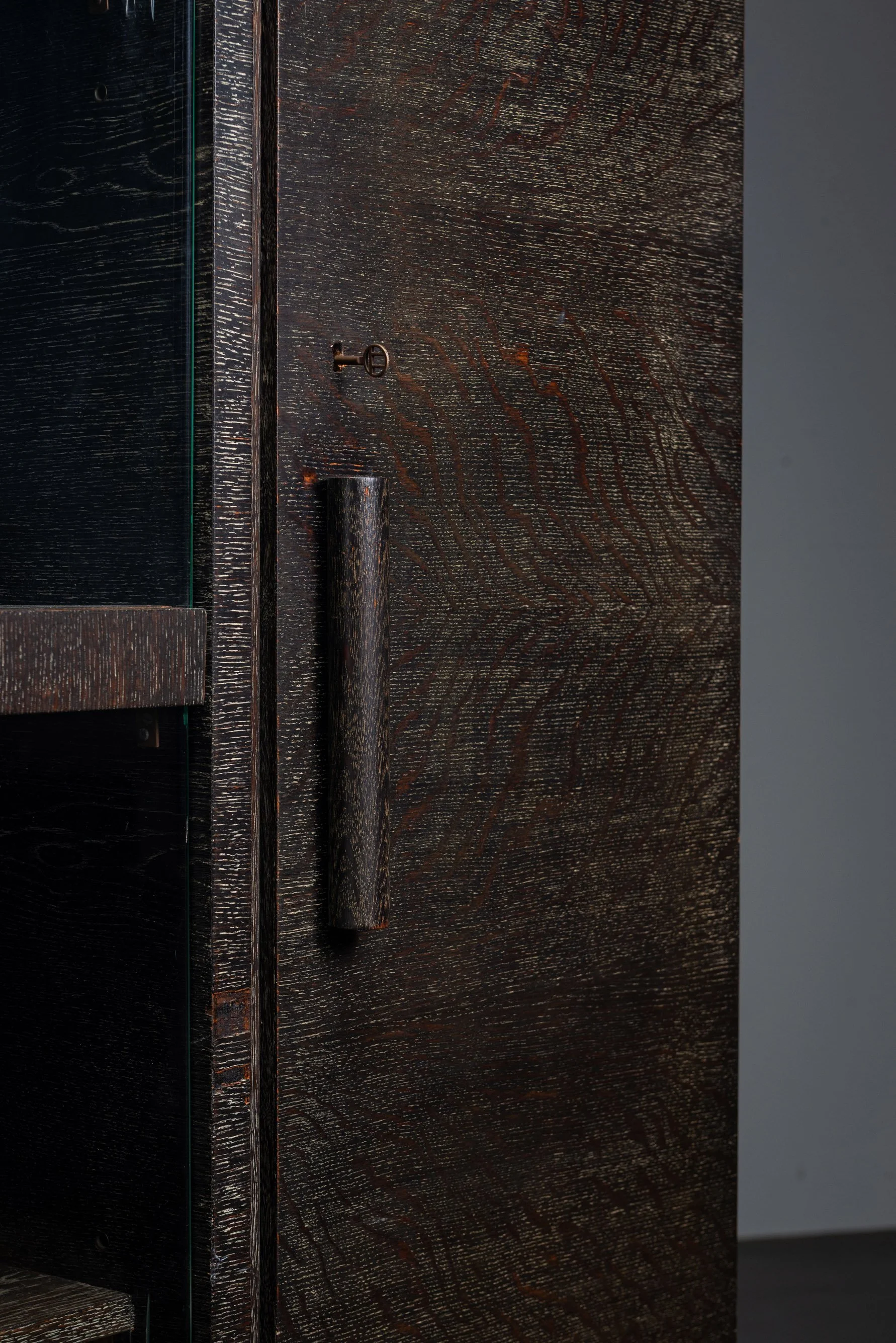 ST-872024205446-1930s-Art-Deco-Cabinet_10.jpg