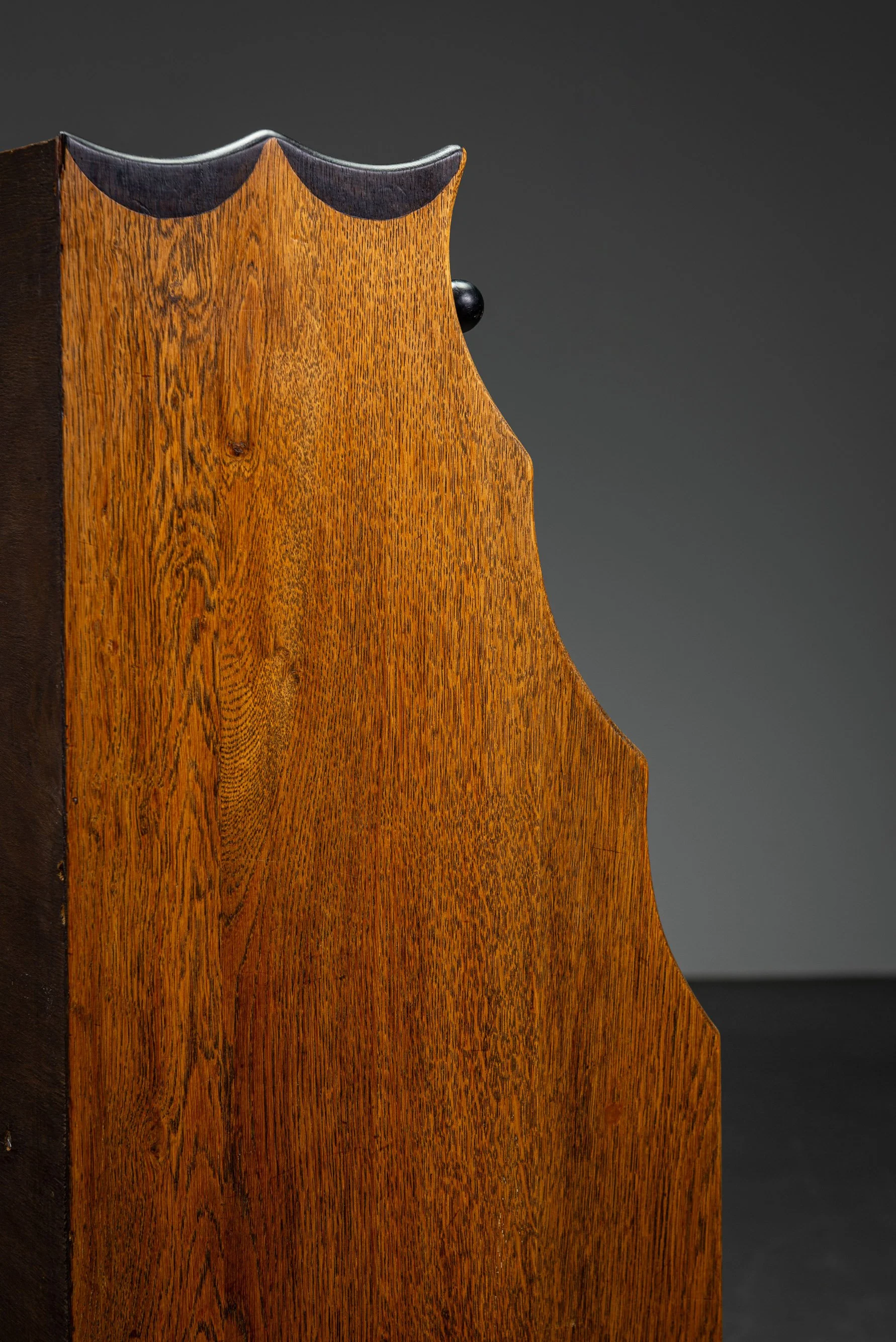 ST-2992026182142-1920s-Amsterdamse-School-Desk_18.jpg