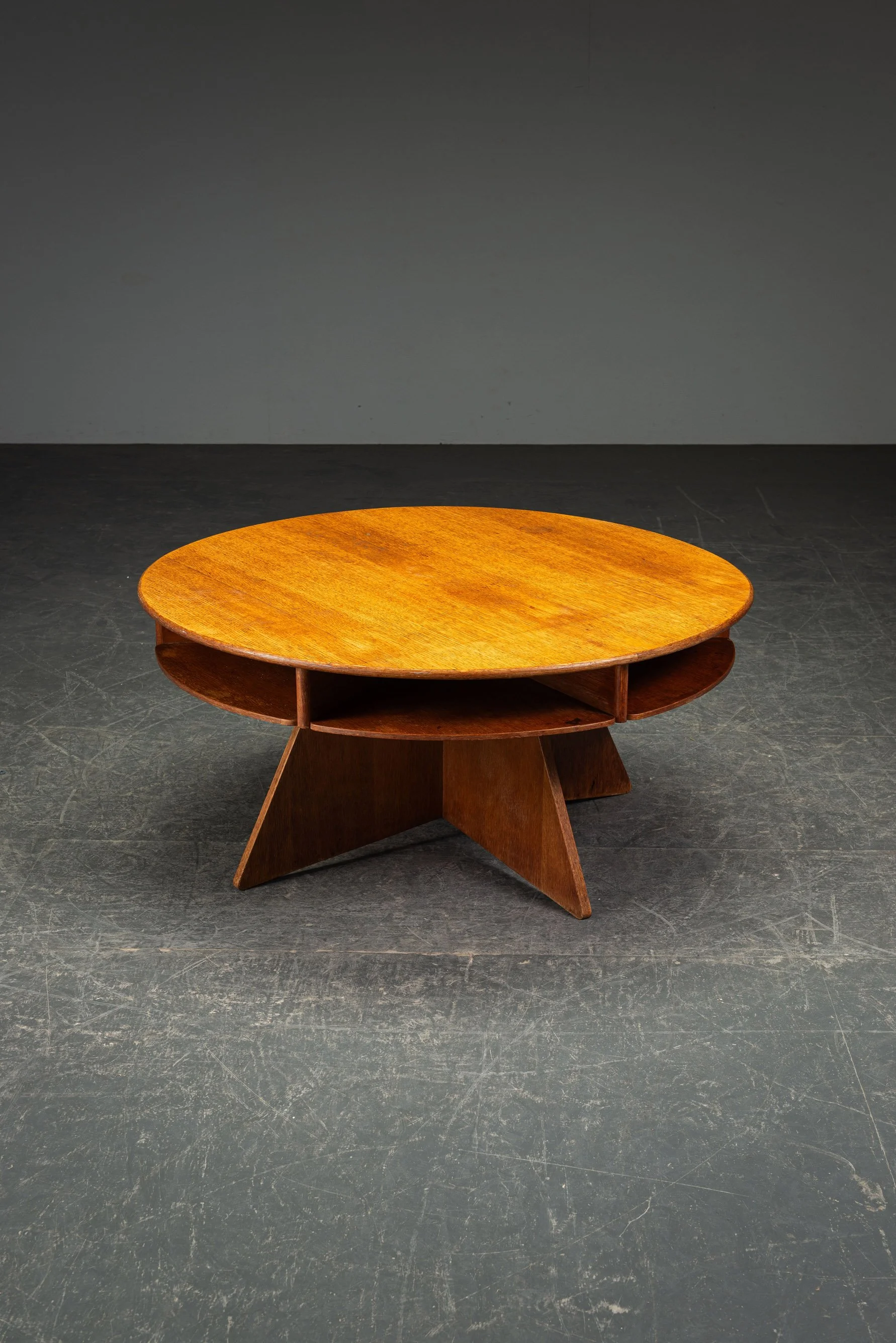 TA-2612026165935 - 1960s Modernist Coffee TableTA-2612026165935-1960s-Modernist-Coffee-Table_06.jpg