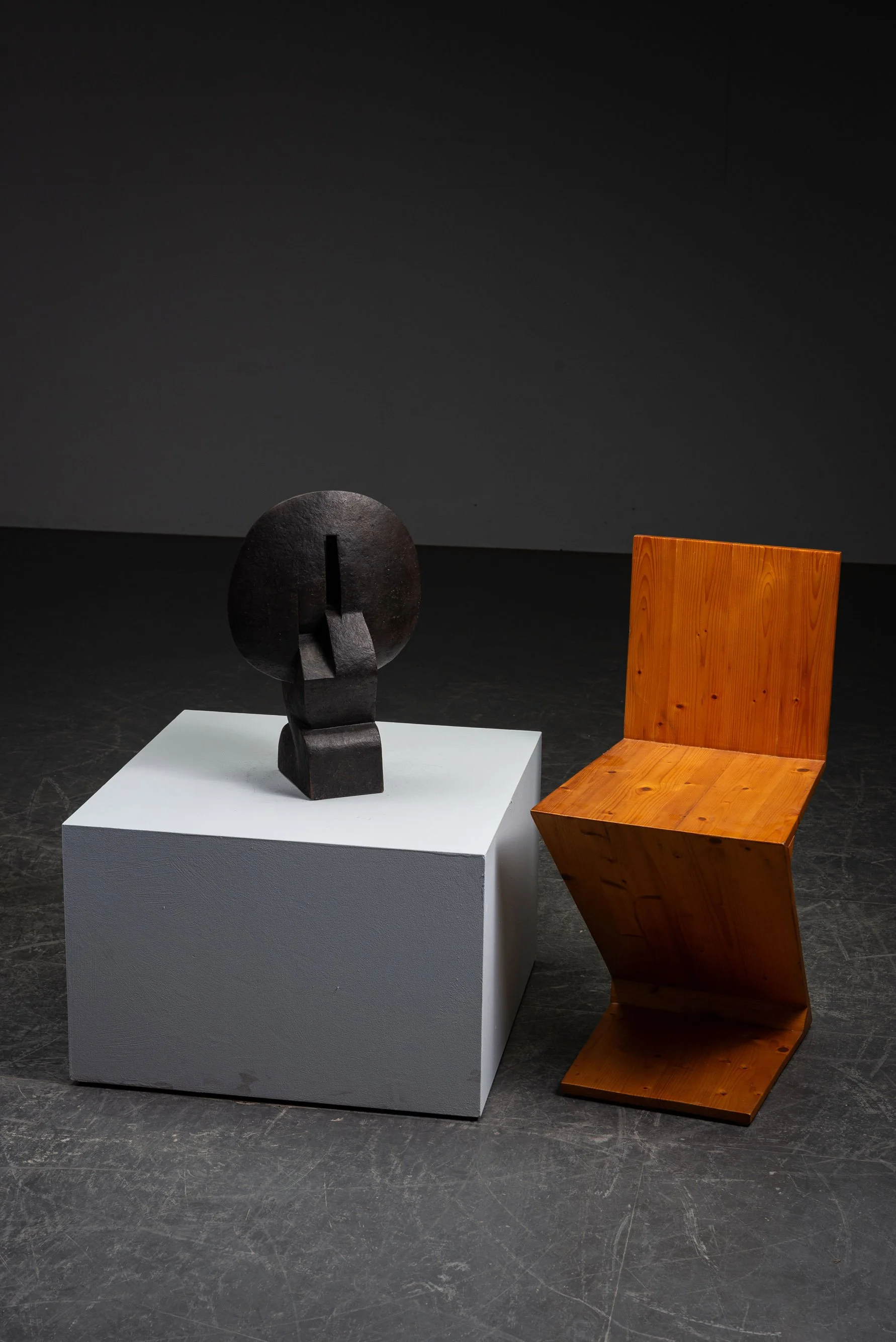 AR-1152026164738-Abstract-Sculpture-by-Cor-Dam-#39_12.jpg