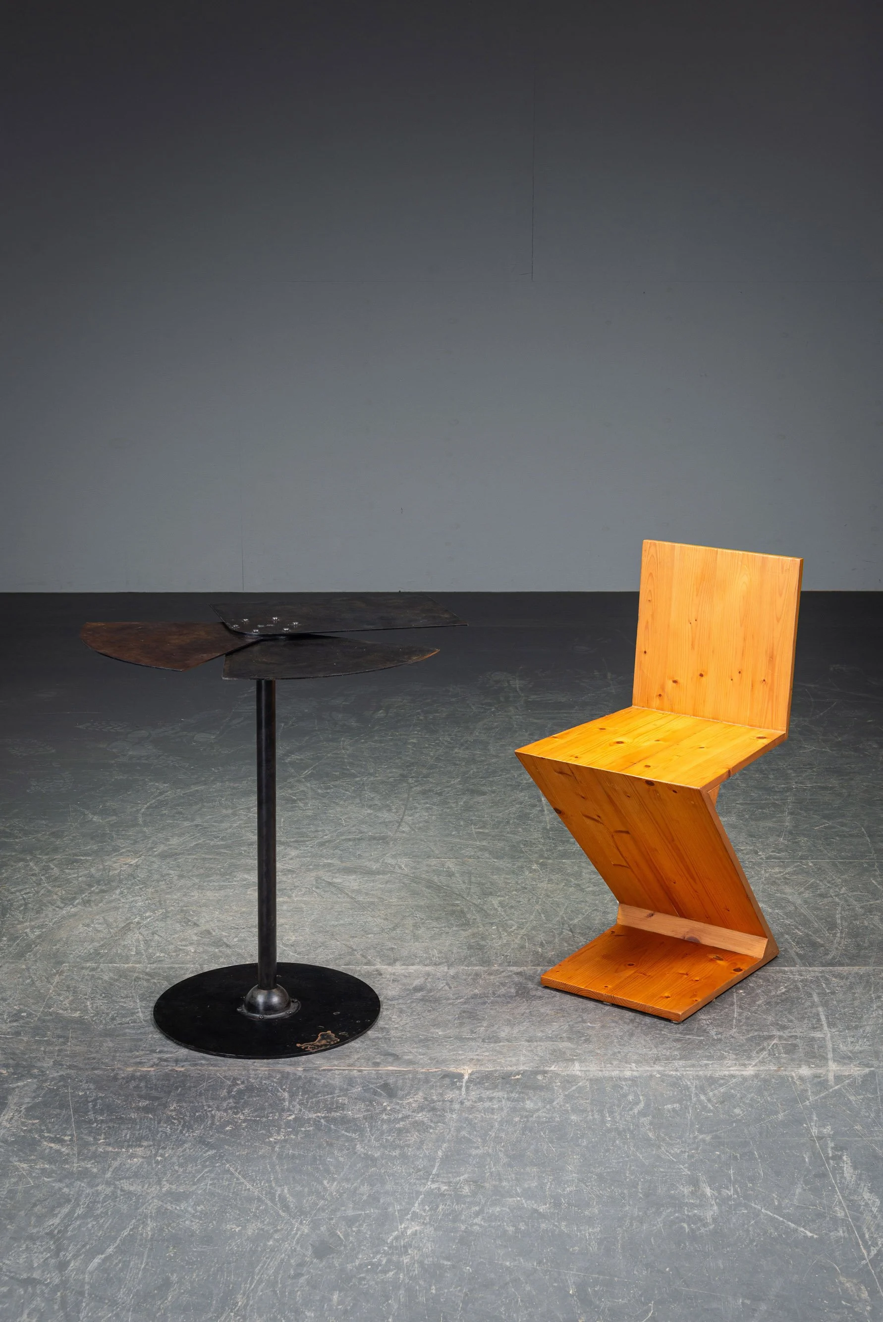 TA-1862026193111-1980s-Art-Deco-Side-Table_13.jpg